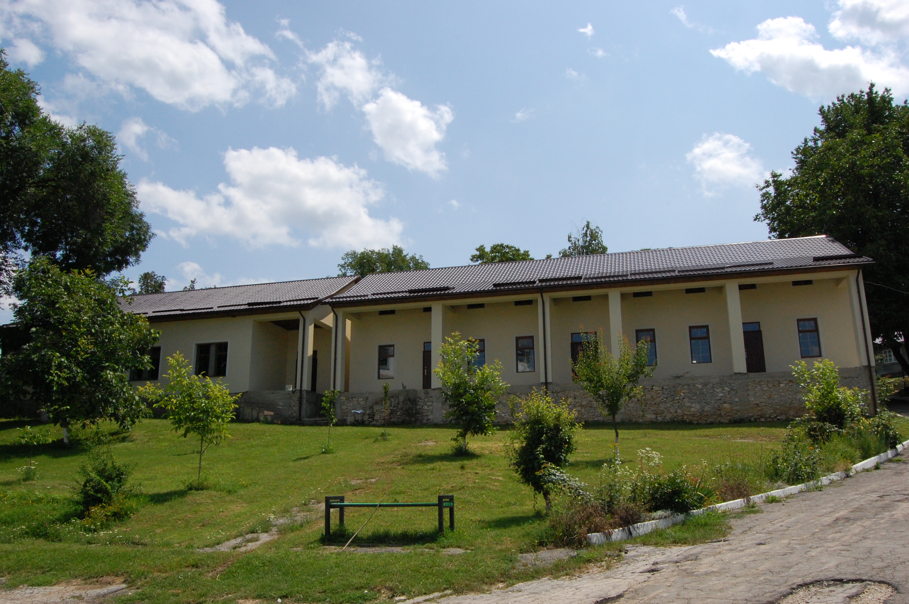 MD, Municipality Chisinau, Satul Condrita, Manastirea Sfintul Nicolae din Condrita, Constructii auxiliare