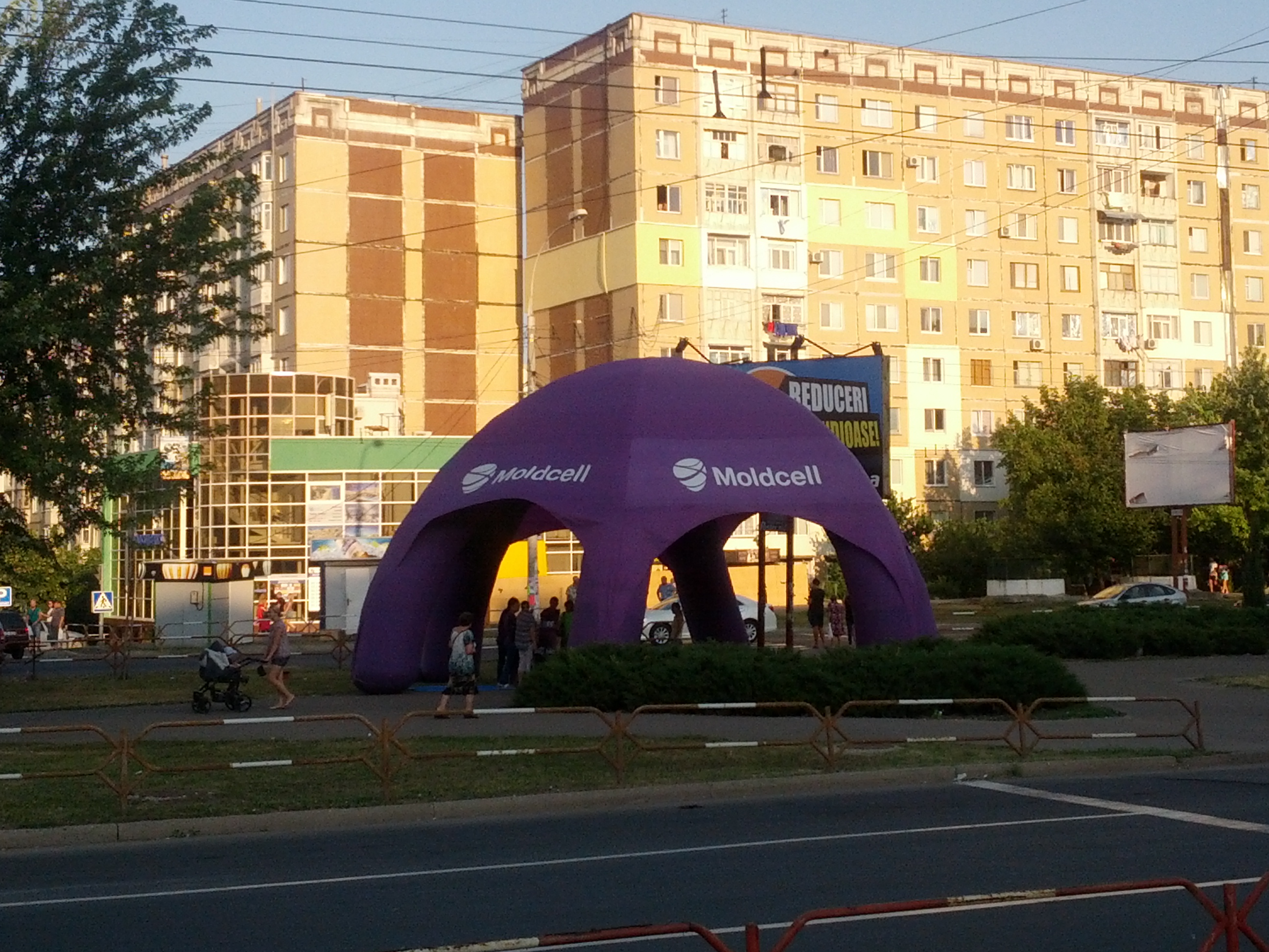 MD, Orasul Chisinau, Ciupearca Moldcell la Ciocana