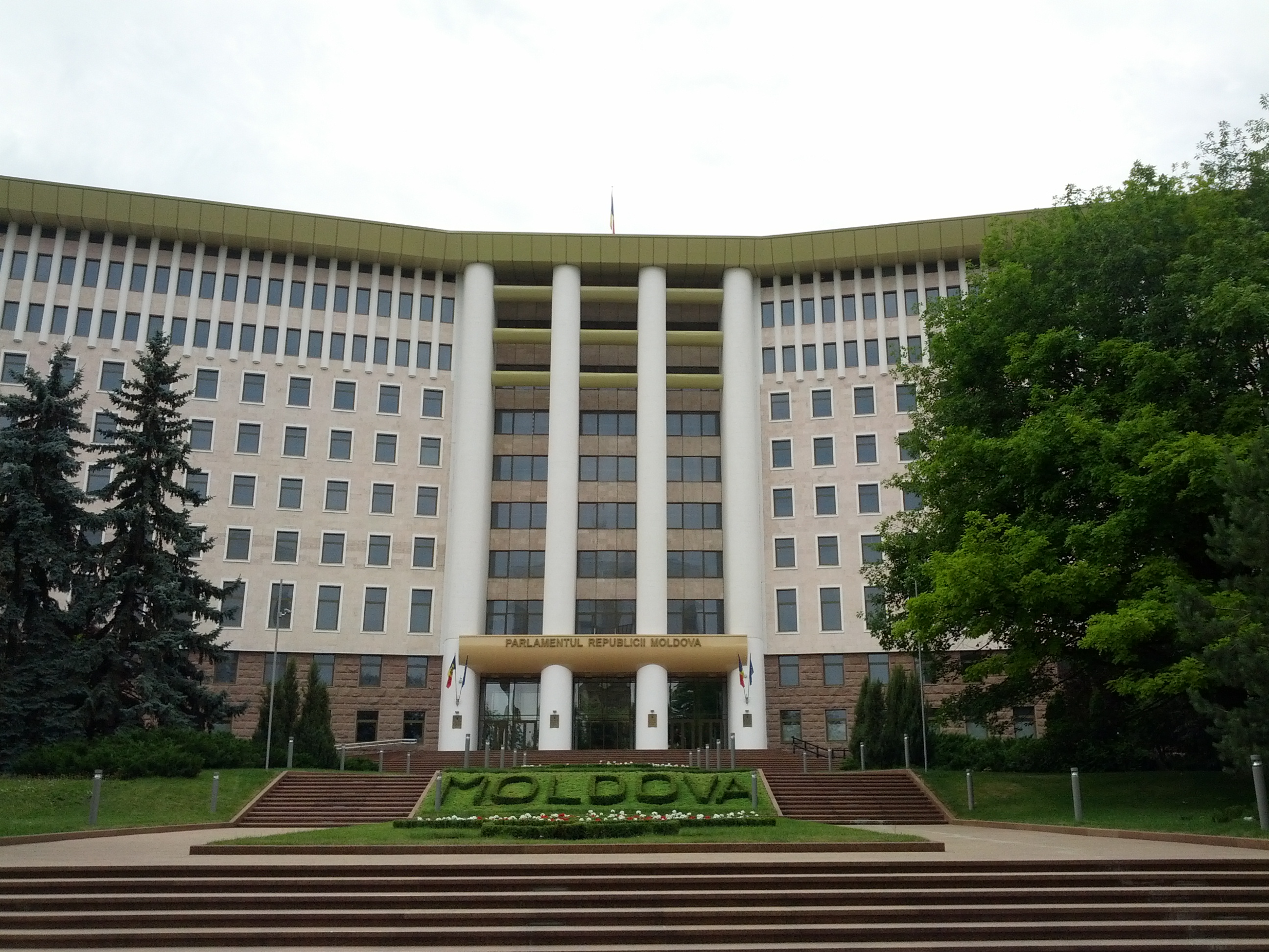 MD, Orasul Chisinau, Parlamentul Republicii Moldova dupa reparatie