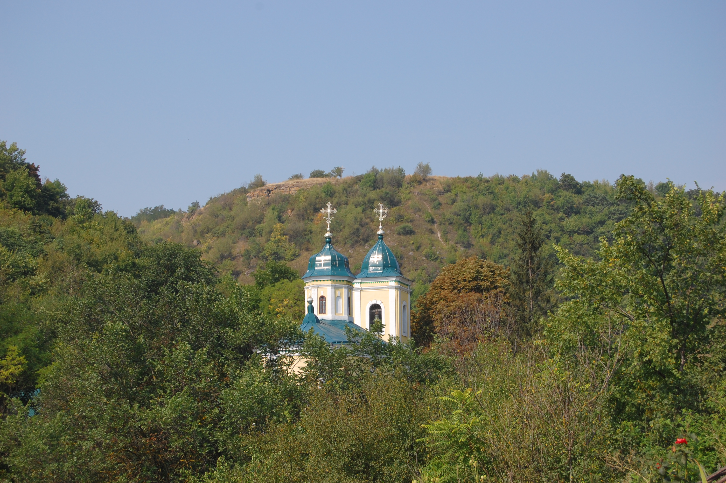 MD, District Rezina, Satul Saharna, Manastirea Saharna, Vedere de la intrare