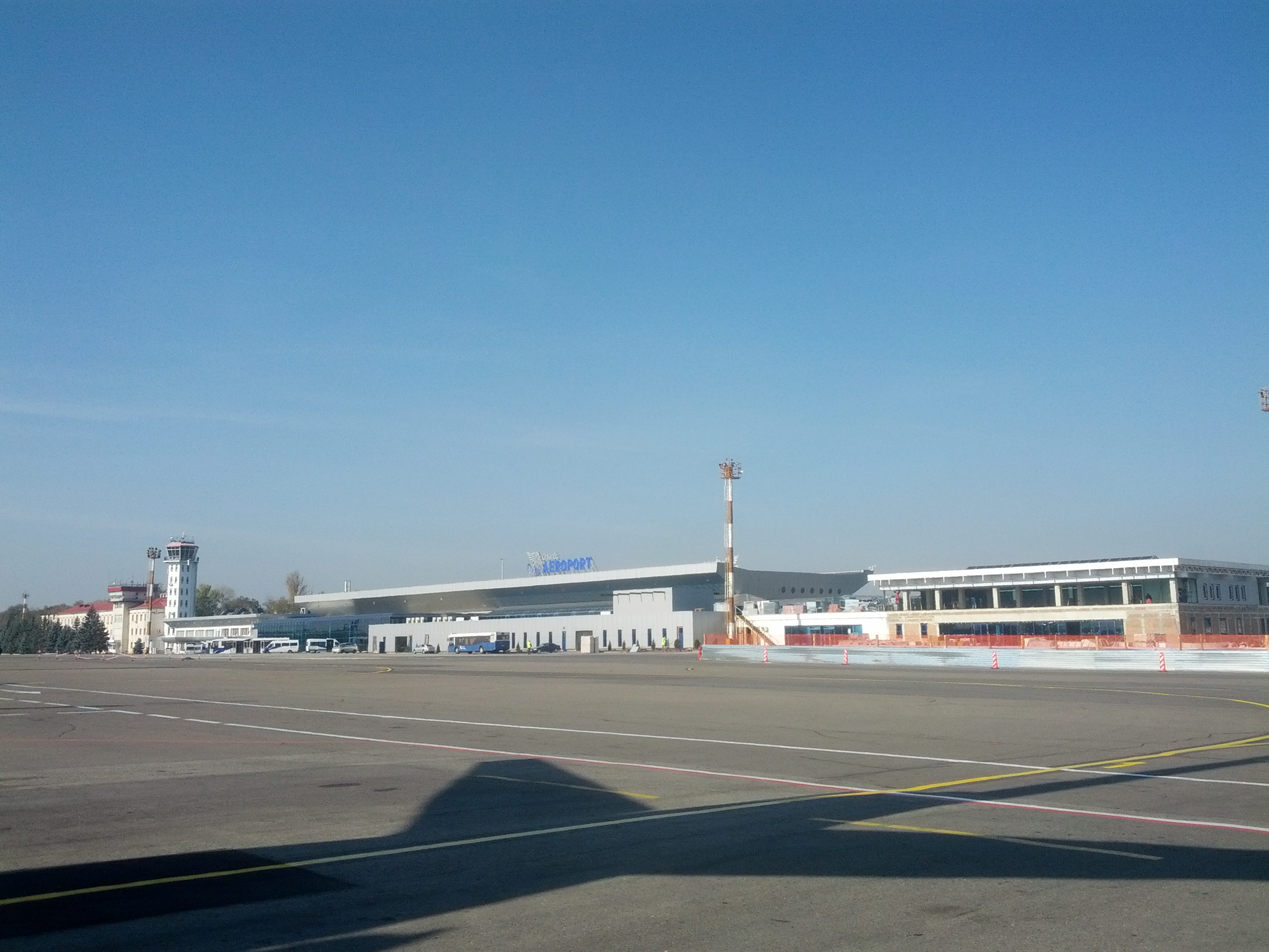 MD, Orasul Chişinău, Aeroportul International Chisinau, Terminalul nou in constructie
