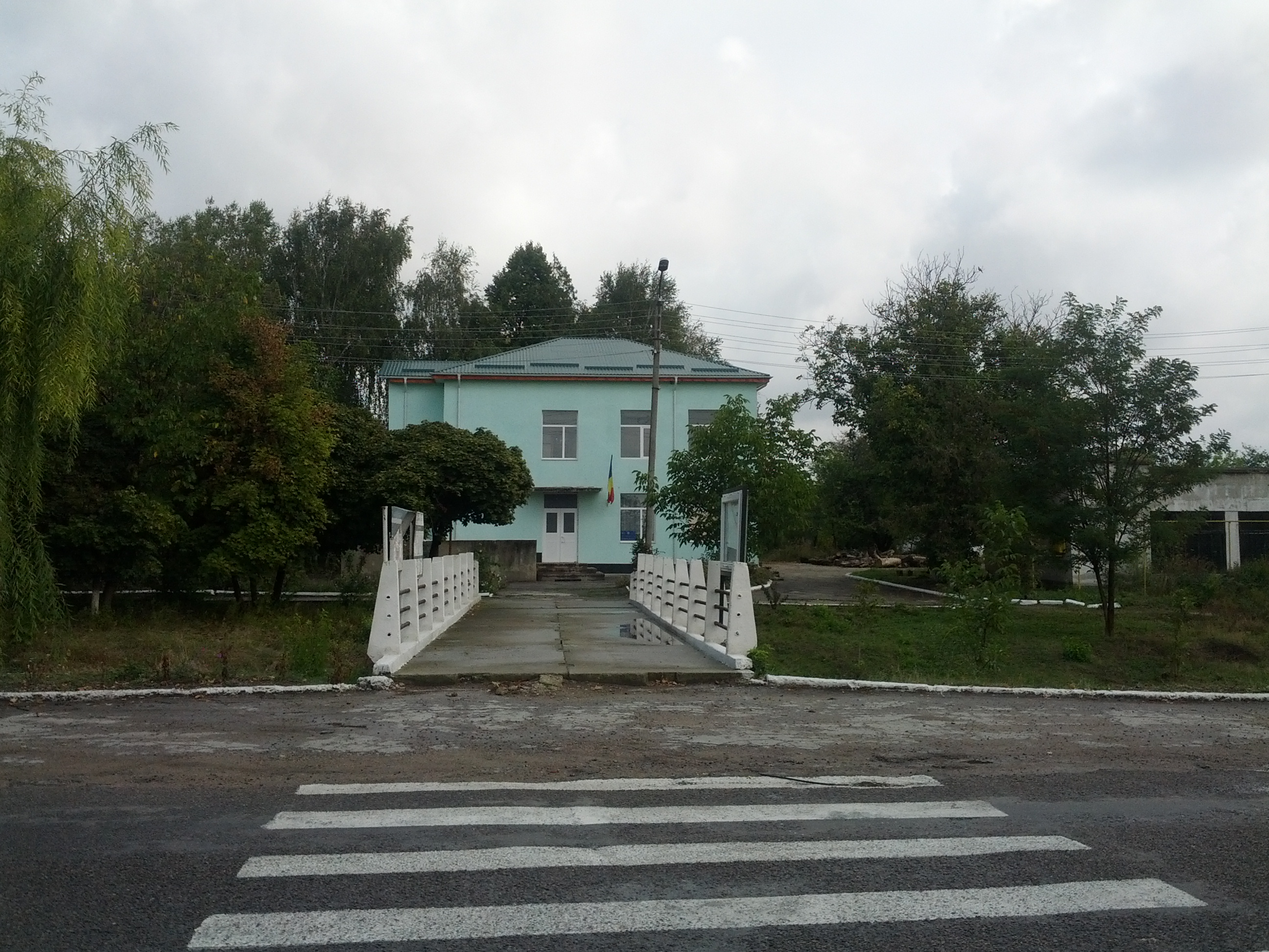 MD, District Cahul, Satul Zirnesti, Primaria satului Zirnesti