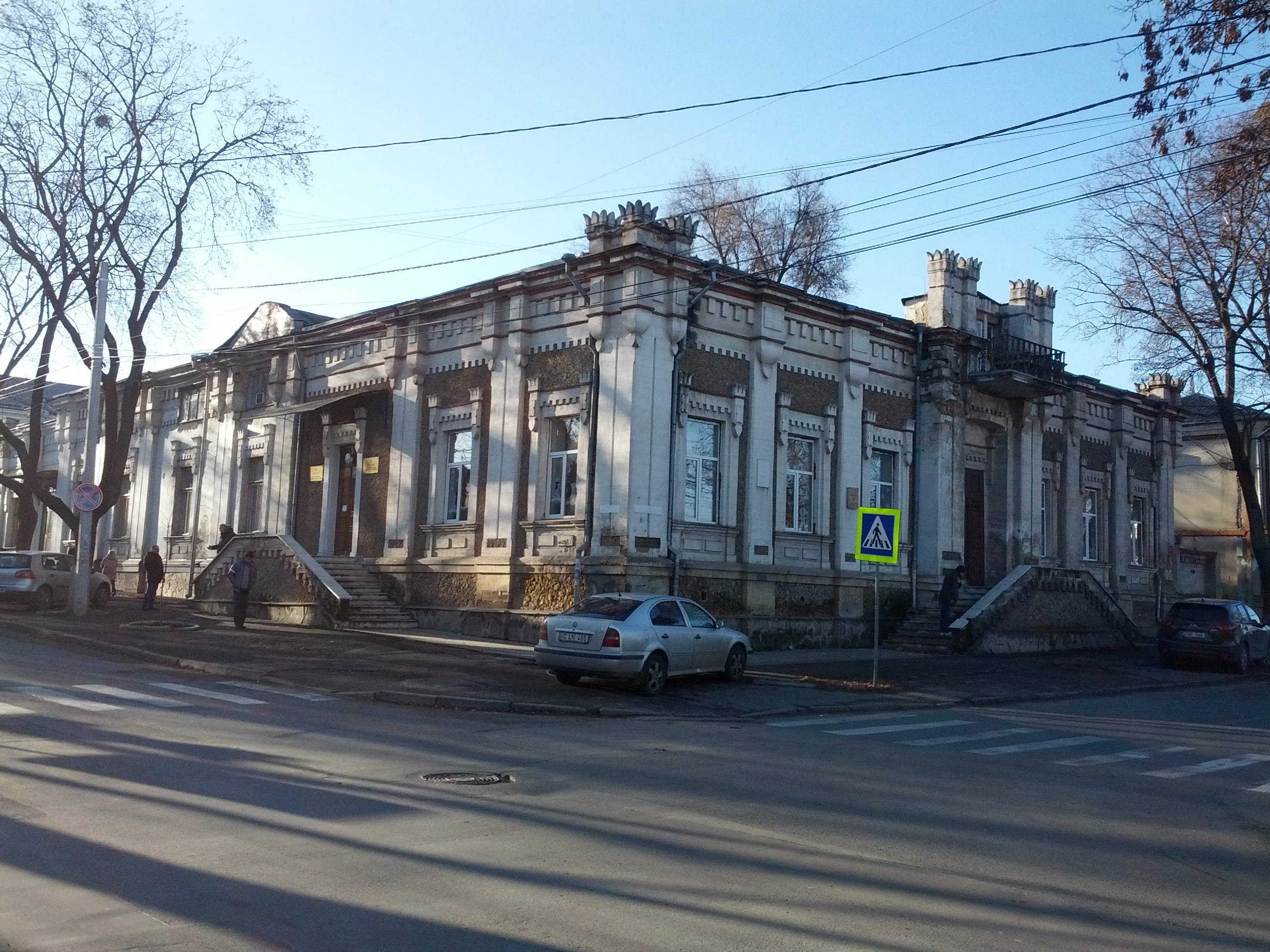MD, Orasul Chisinau, Intersectia Sciusev cu Serghei Lazo