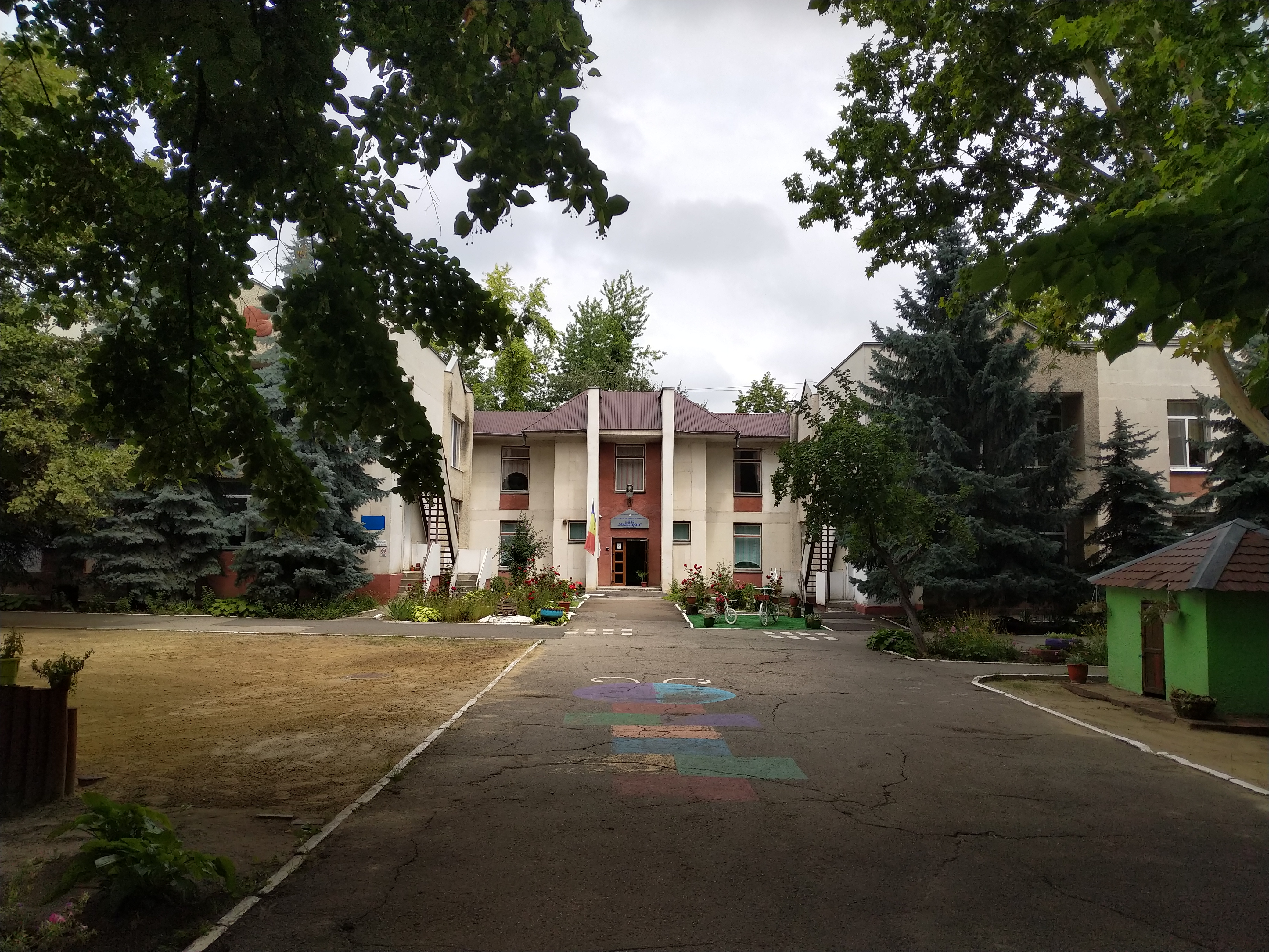 MD, Orasul Chişinău, Gradinita de copii Nr 215