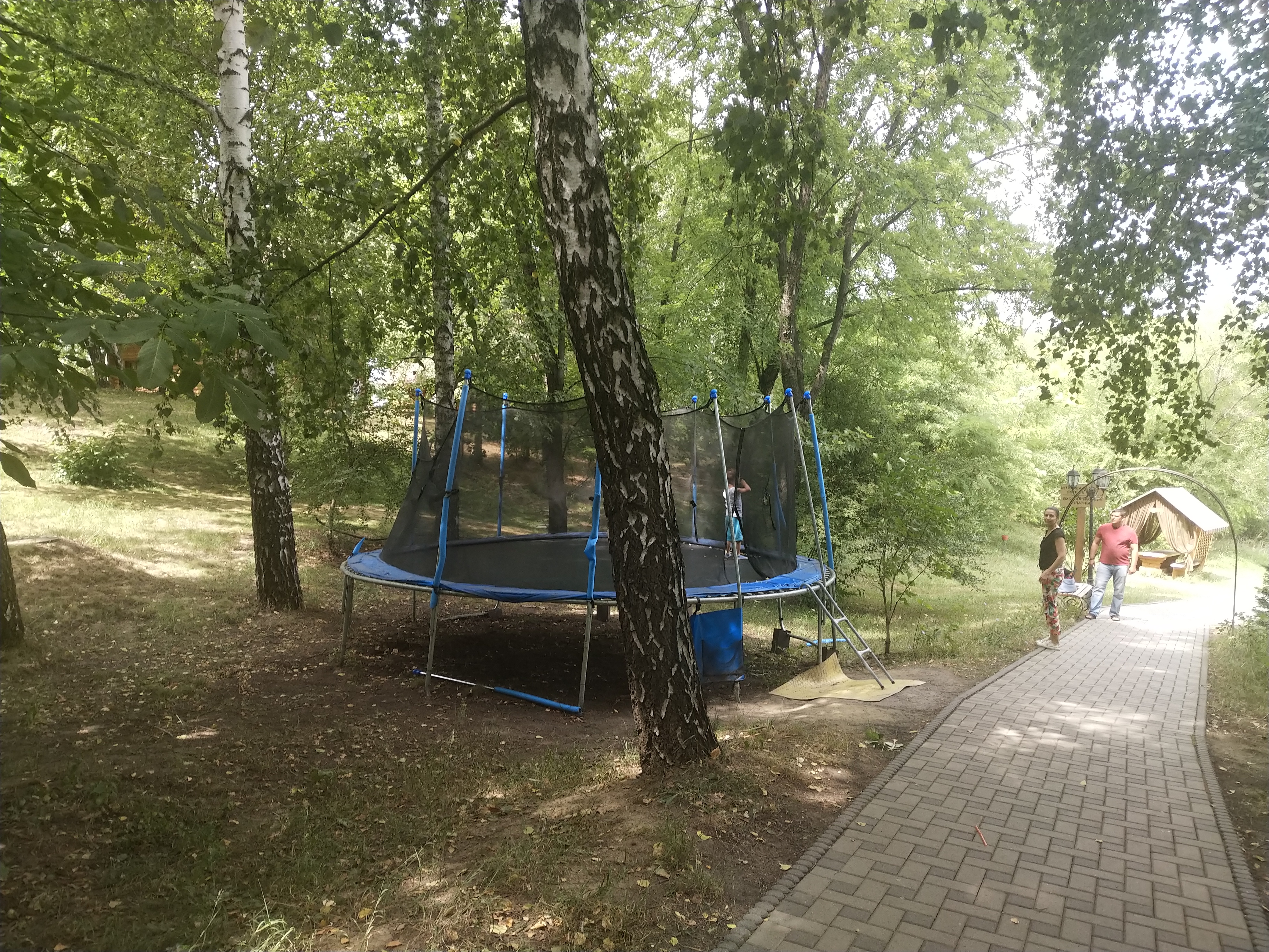 MD, District Criuleni, Satul Magdacesti, Bătut la International Park