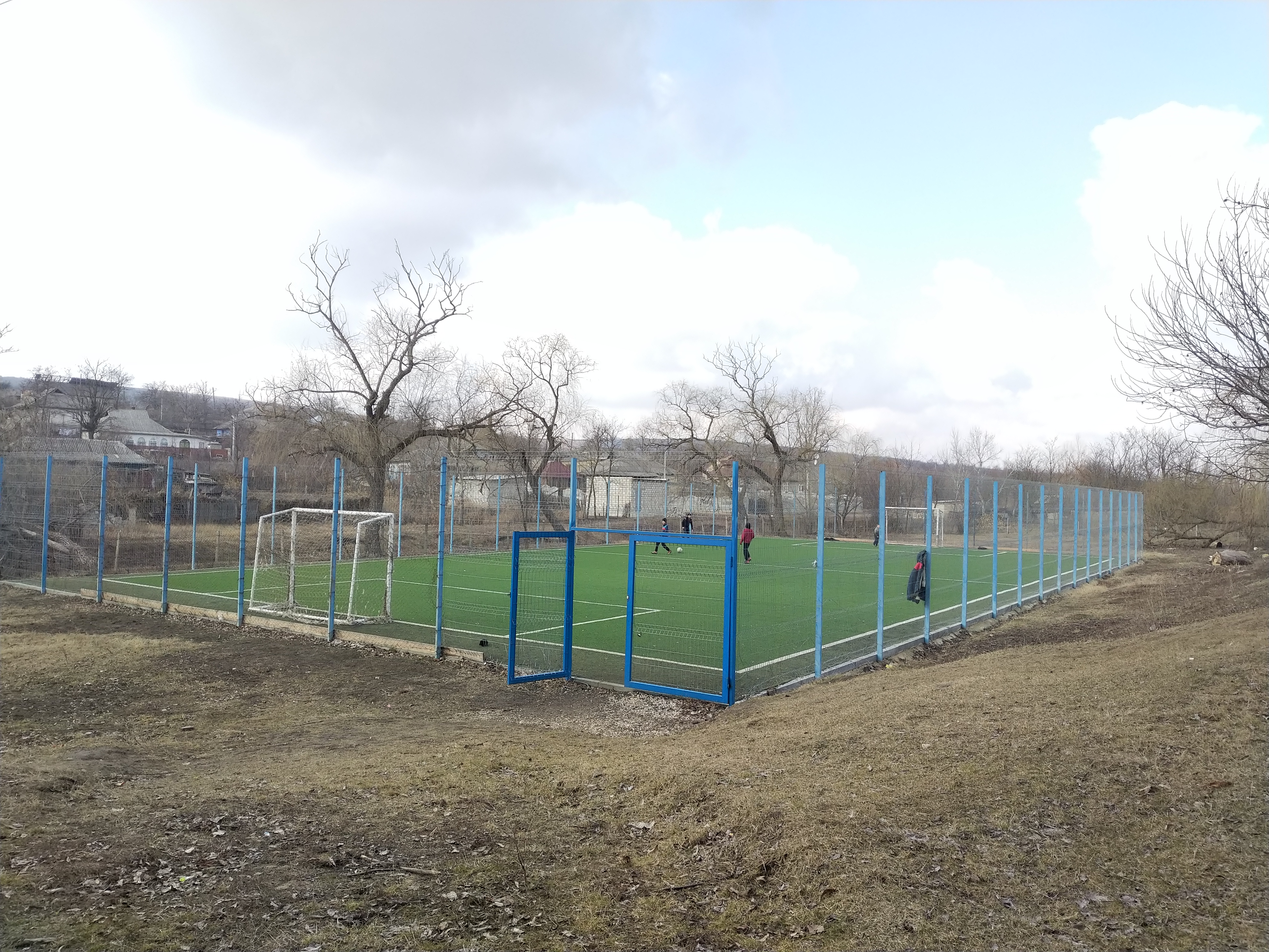 MD, District Nisporeni, Satul Bolduresti, Teren de Fotbal