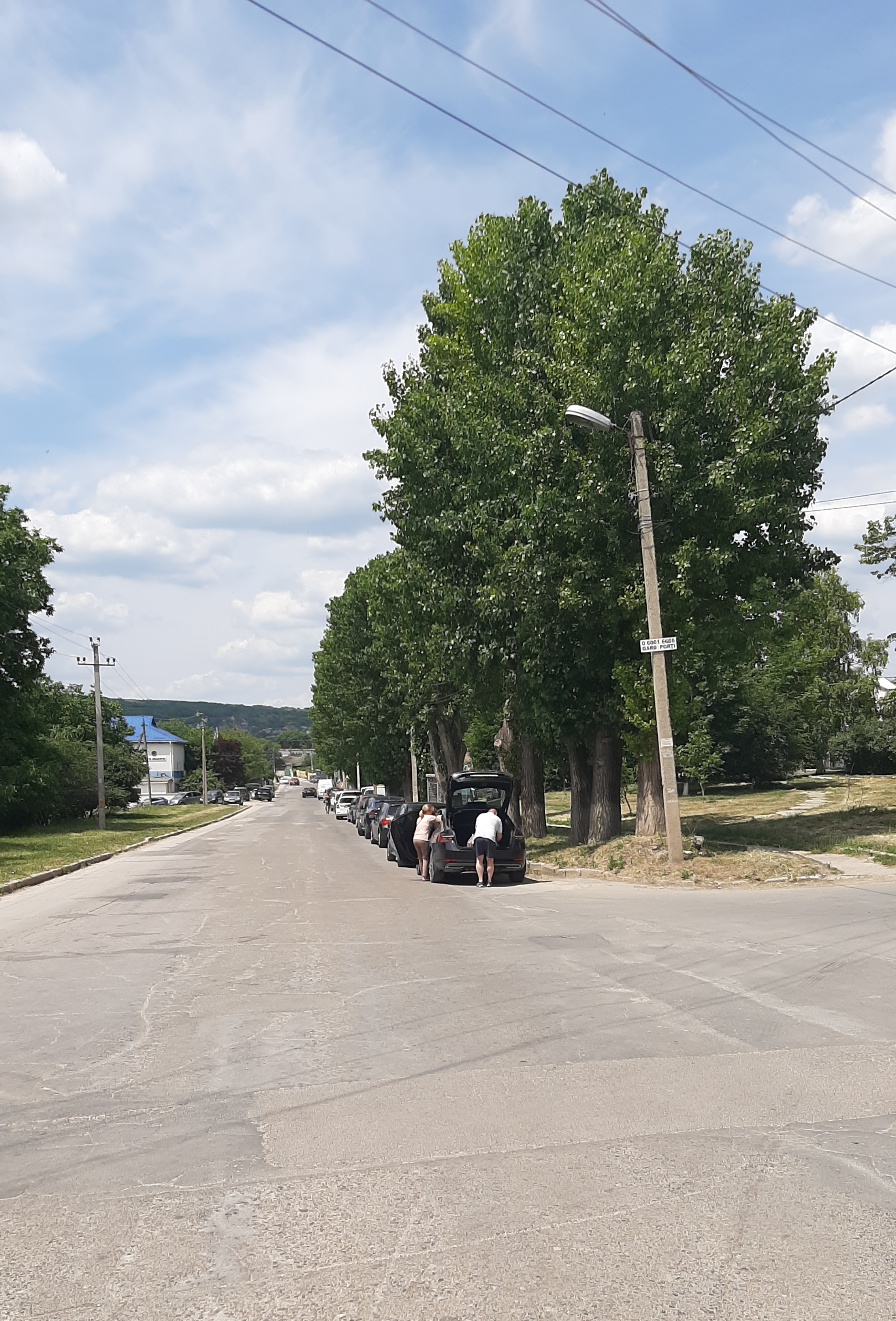 MD, Municipality Chisinau, Satul Truseni, satul Trușeni, municipiul Chișinău, str. 27 August, strada principală