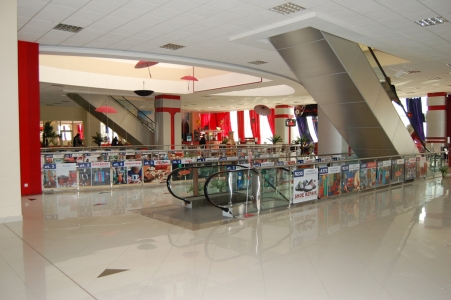 MD, Orasul Chişinău, Ciocana, Megapolis Mall, Imagini din Interior