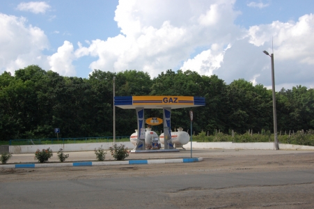 MD, District Ialoveni, Satul Pojareni, Drumul National Chisinau-Hincesti, Statie de Alimentare cu Gaz, Petrom