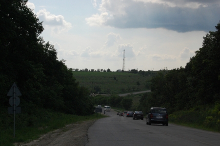 MD, Raionul Ialoveni, Satul Pojăreni, Drumul National Chisinau-Hincesti, R3;A276