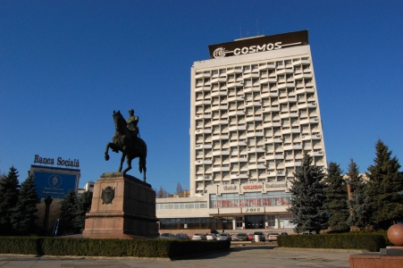 MD, Orasul Chisinau, Hotel Casino Restaurant Cosmos