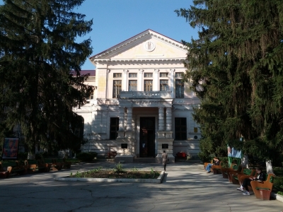 MD, Orasul Chişinău, Academia de Muzica Teatru si Arte Plastice, Cladirea fostului gimnaziu de baieti nr. 3 unde s-a votat Actul Unirii de catre Sfatul Tarii la 27 martie 1918