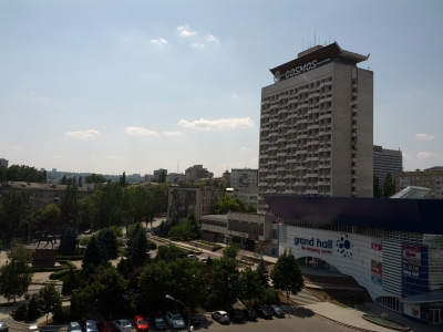 MD, Orasul Chişinău, Hotelul Cosomos, Centru comercial Grand Hall