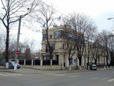 MD, Orasul Chişinău, Intersectia Bucuresti cu Petru Movila, Sediul Partidul Nostru