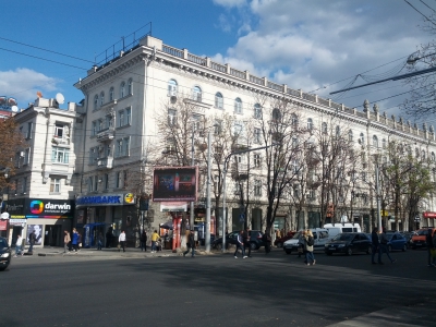 MD, Orasul Chişinău, Intersectia Bulevardului Stefan cel Mare cu strada Vlaicu Pircalab