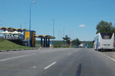 MD, Orasul Chişinău, Soseaua Balcani M21 la Petrom la Buiucani