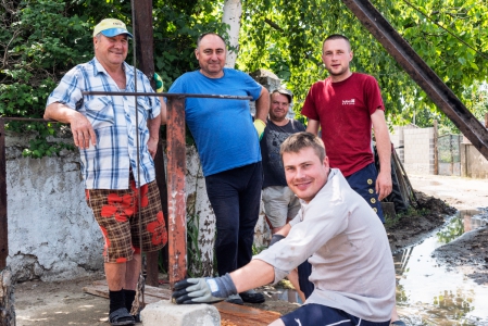 MD, Raionul Dubăsari, Satul Cocieri, Cleaning the Well