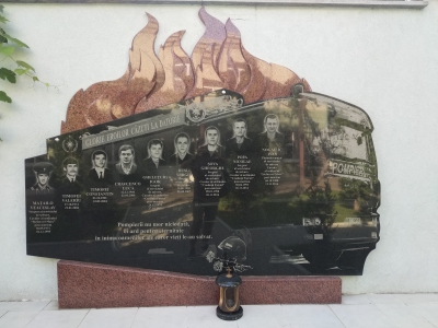 MD, Orasul Chişinău, Monument la Direcția Salvatori și Pompieri
