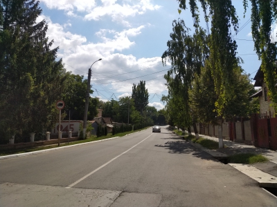 MD, Municipality Chisinau, Orasul Vadul Lui Voda, Drumul central