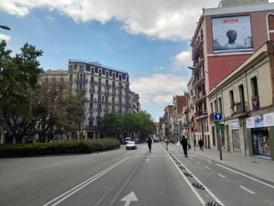 ES, Orasul Vechi in Barselona, Travesera de Gracia