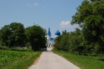 Manastirea Frumoasa, Drumul spre manastire