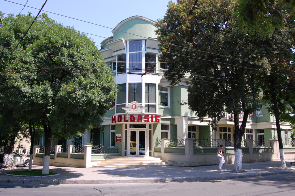 MD, Orasul Chisinau, Sediul companiei de asigurări MOLDASIG