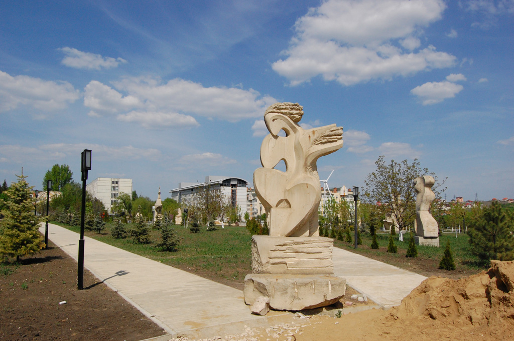 MD, Orasul Chişinău, Universitatea Tehnica, Parc