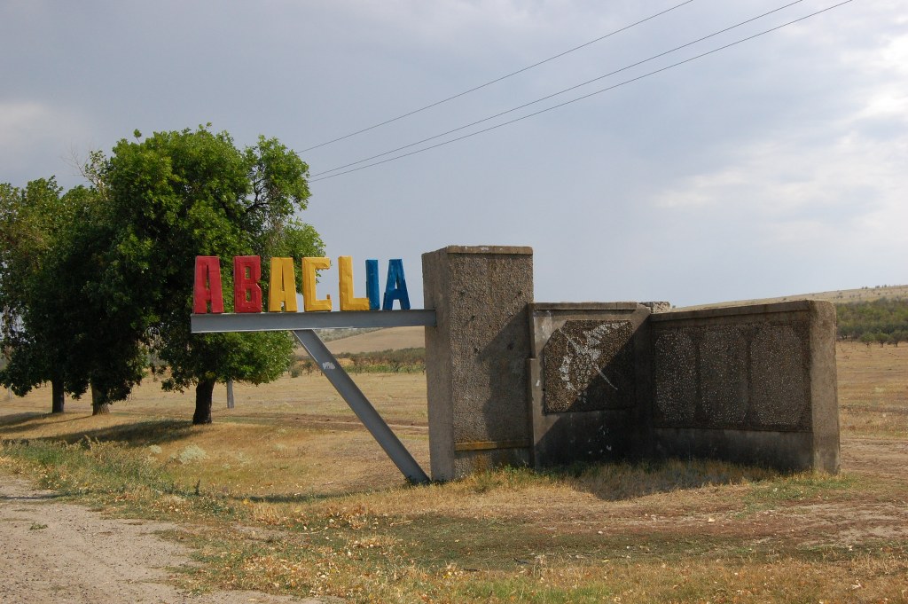 MD, District Basarabeasca, Satul Abaclia, La intrarea in satul Abaclia