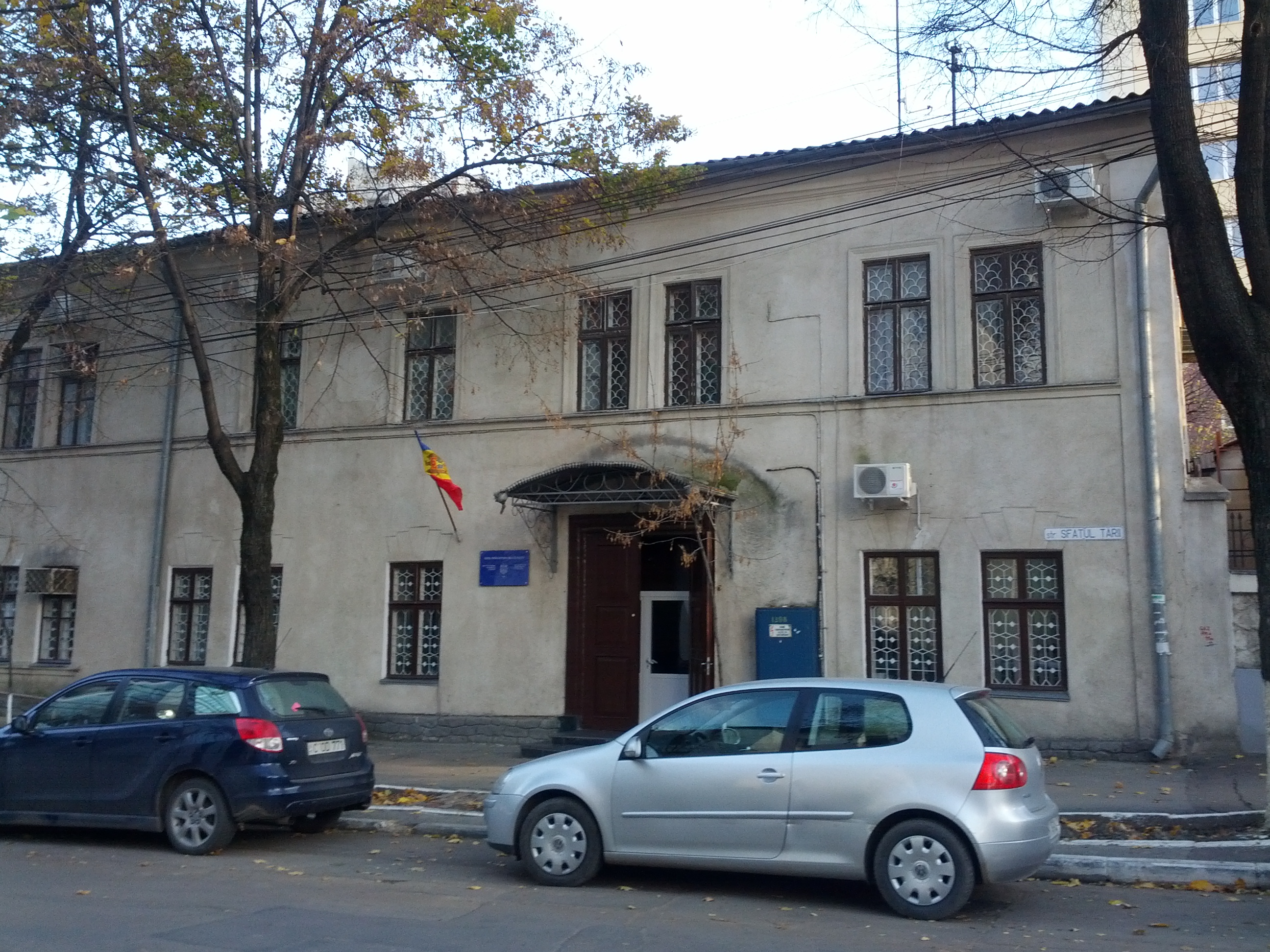 MD, Orasul Chisinau, Centrul pentru drepturile omului in Republica Moldova