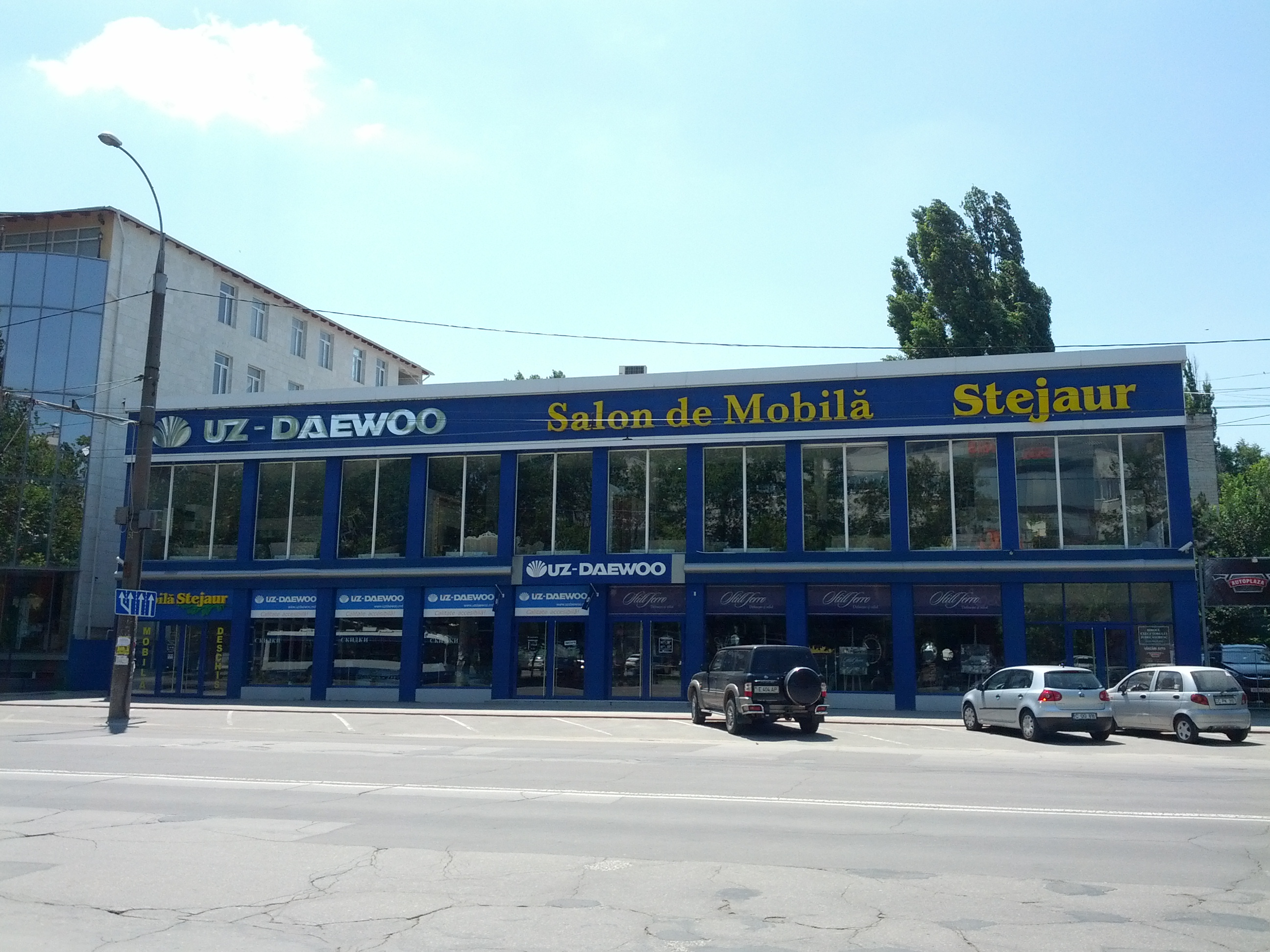 MD, Orasul Chisinau, UZ-DAEWOO, Salon de Mobila Stejaur, Sculeanca
