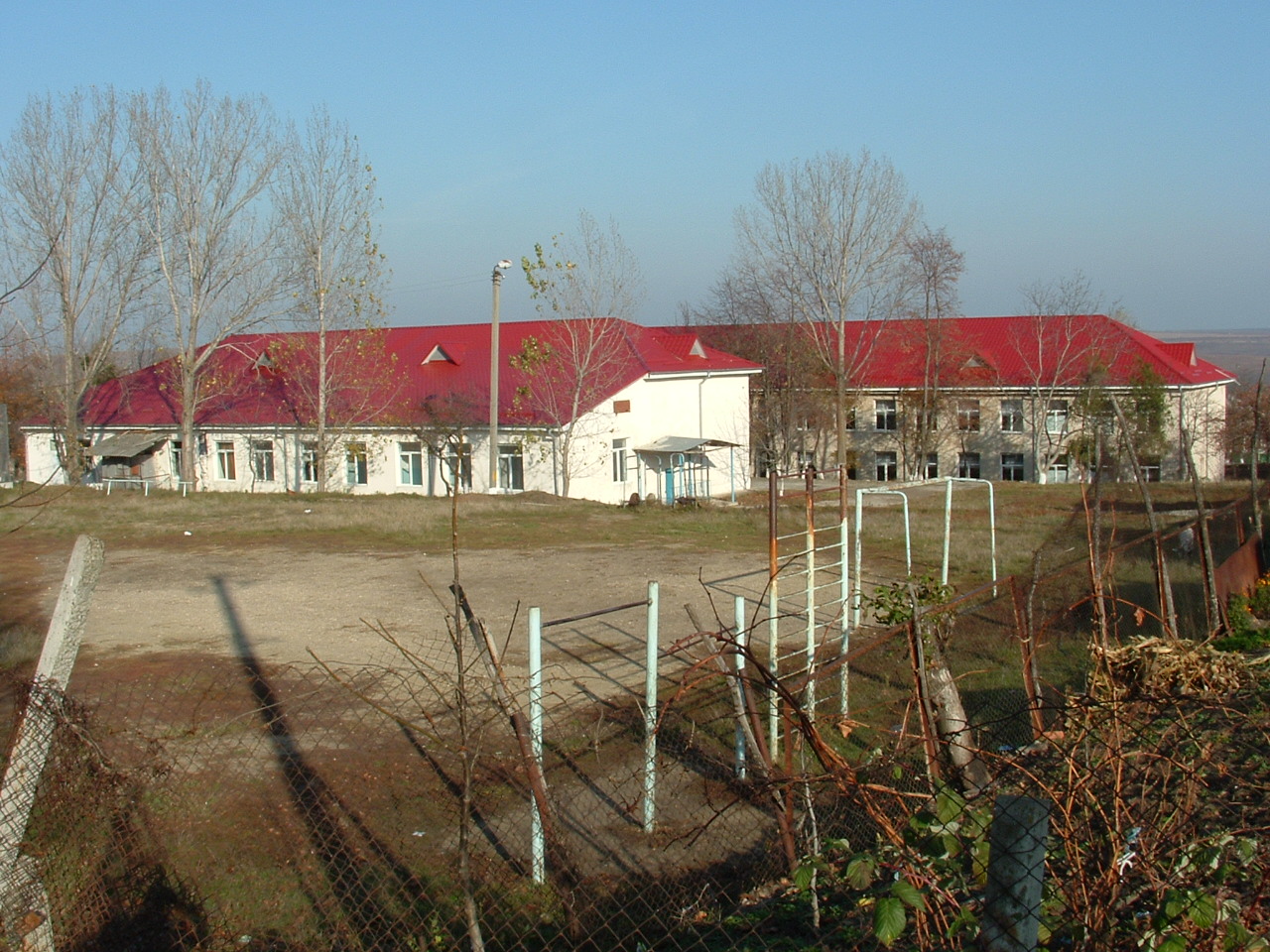 MD, Municipality Chisinau, Satul Cruzesti, Scoala