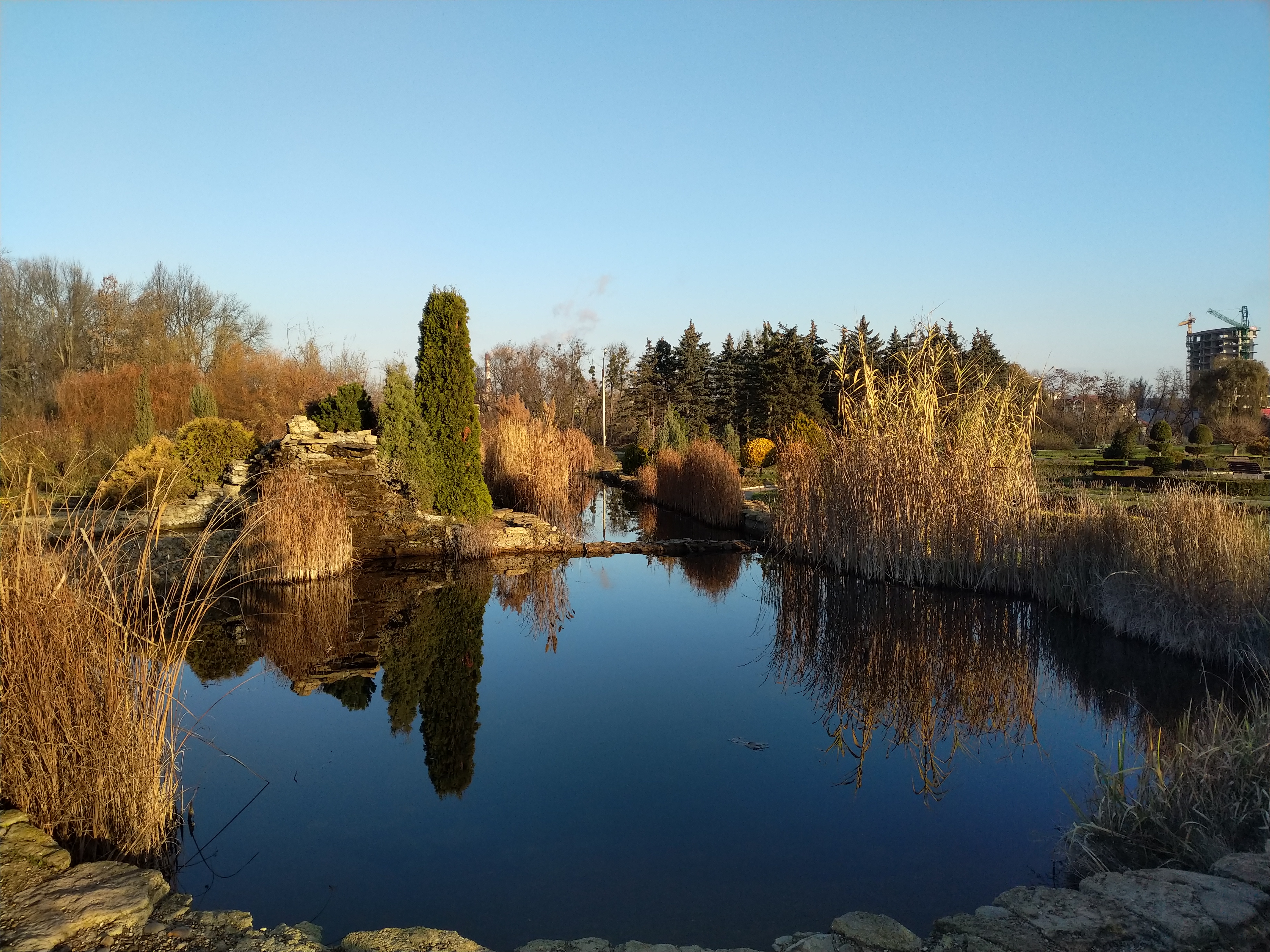 MD, Orasul Chisinau, Lac mic la Parcul Dendrariu