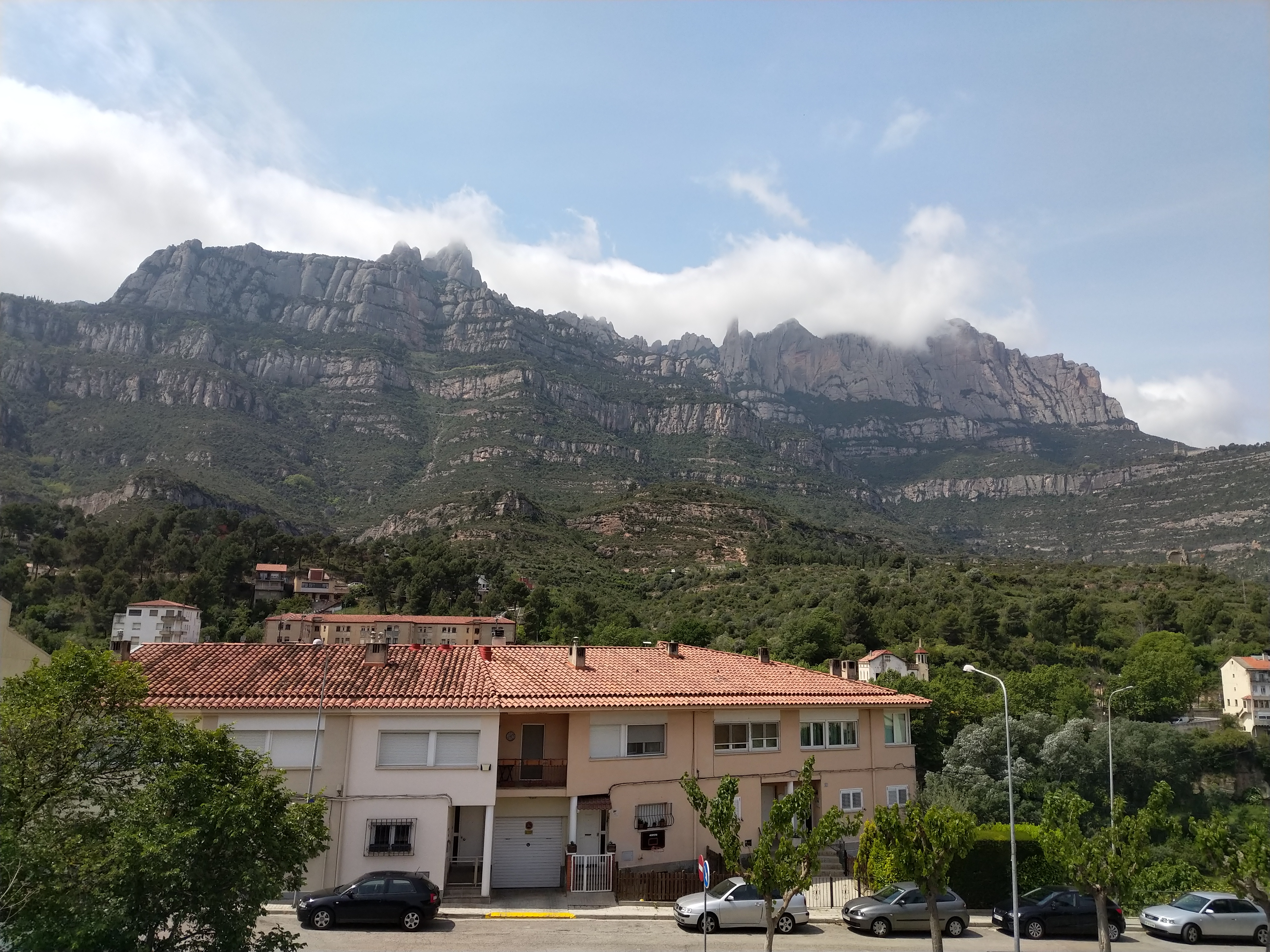 ES, Case de locuit in Montserrat