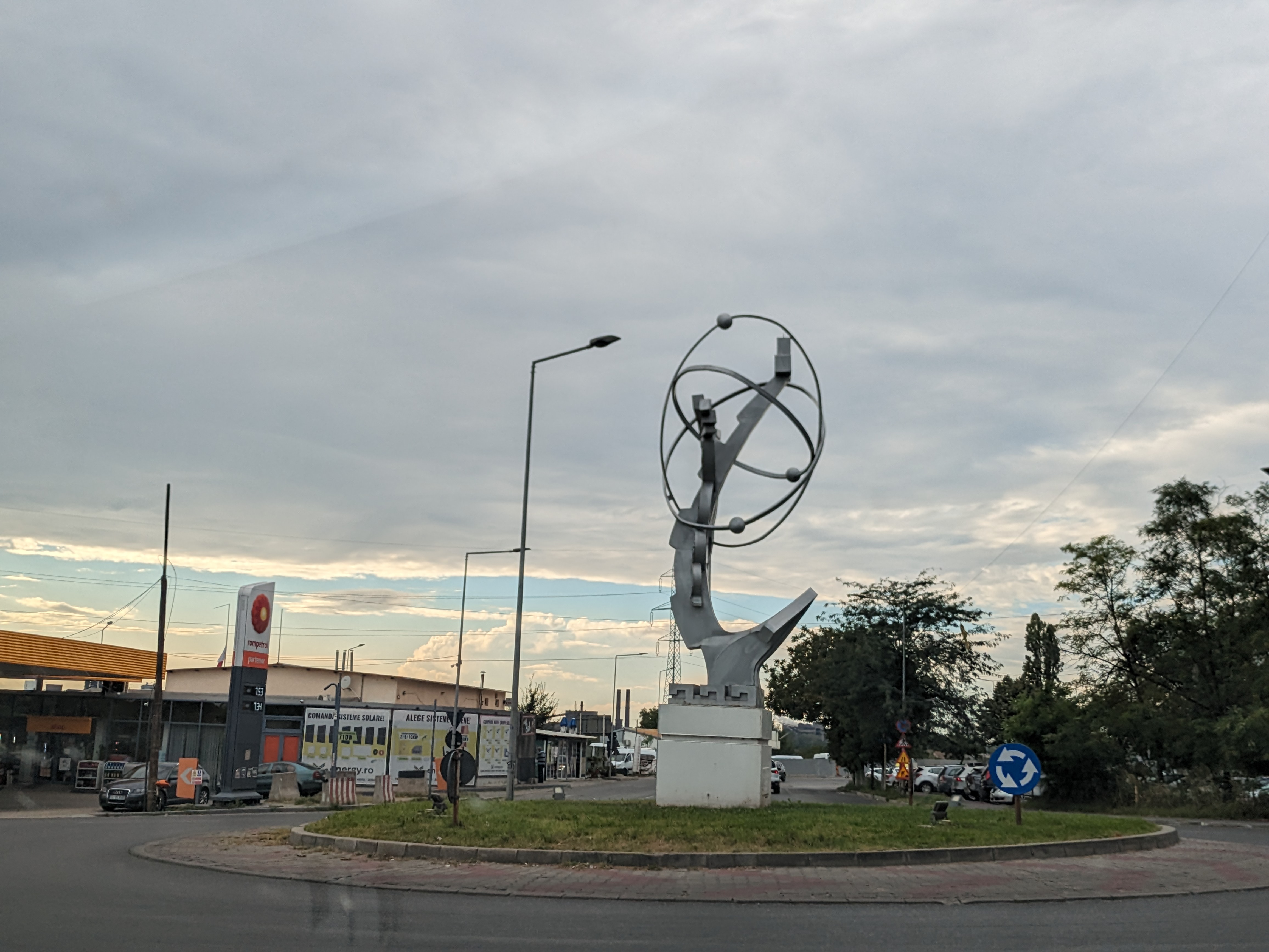 RO, Monument