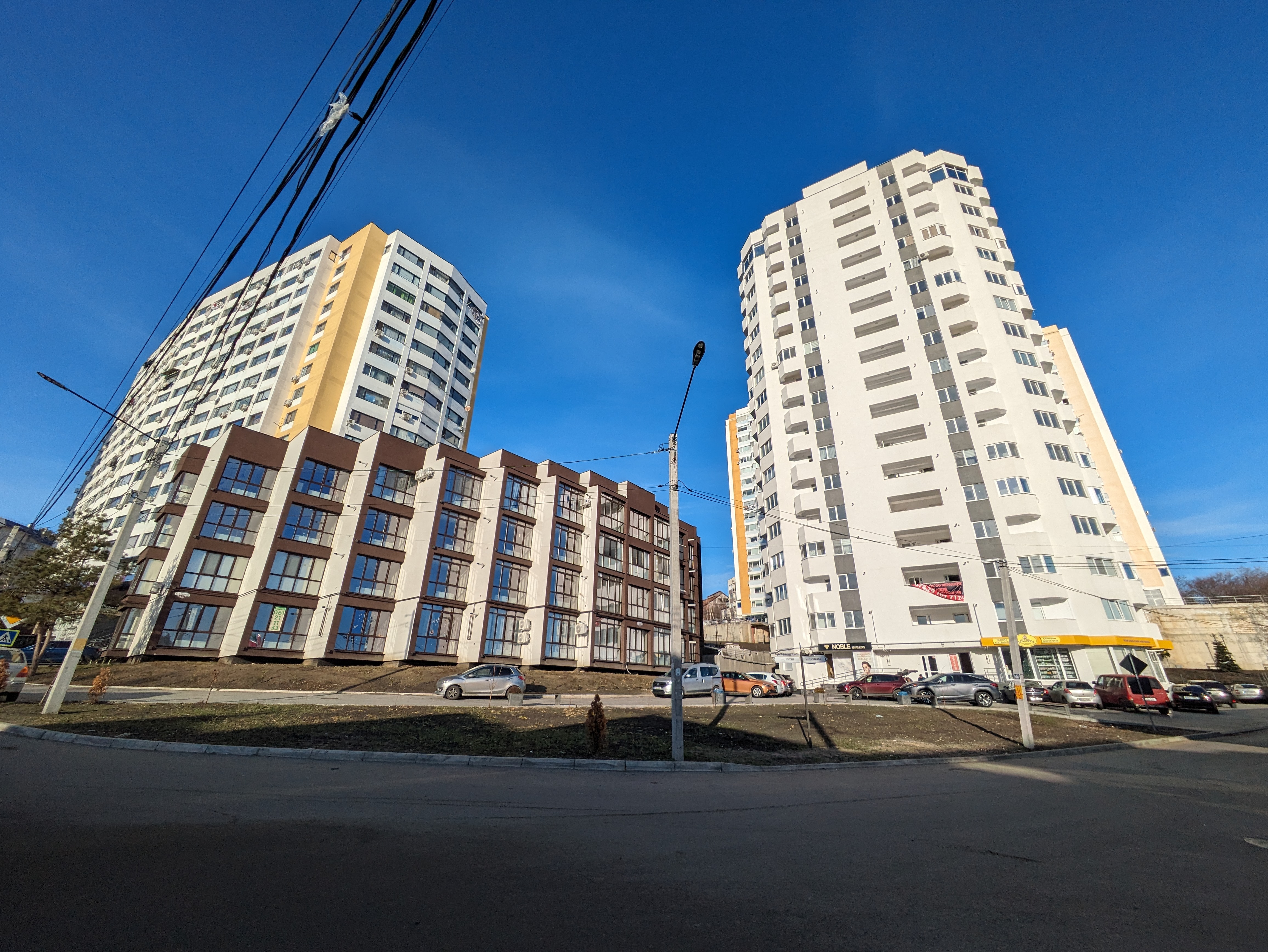 MD, Municipiul Chişinău, Satul Stăuceni, Blocuri de apartamente la Stăuceni 