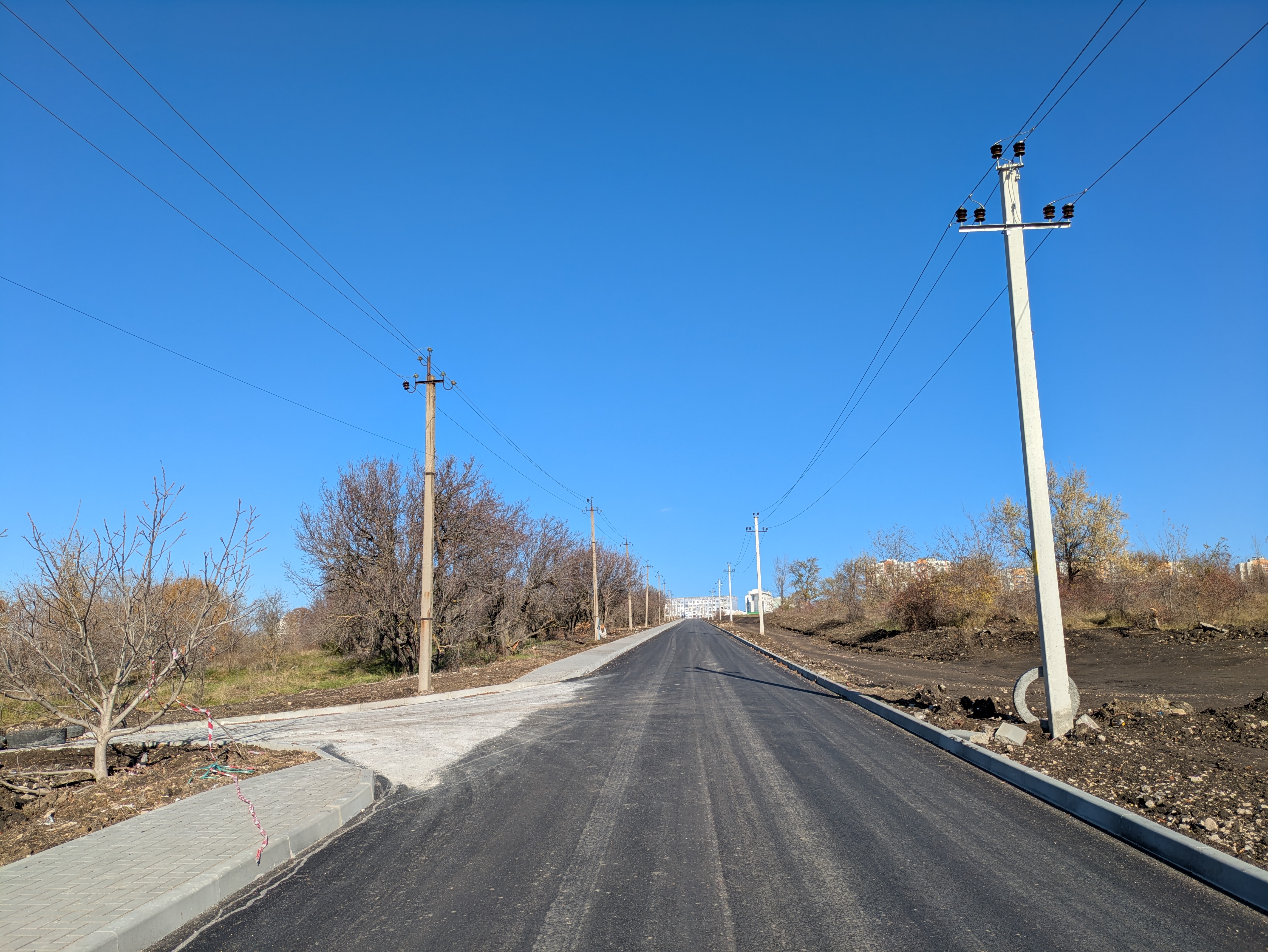 MD, Orasul Chişinău, Strada Soarelui spre Chișinău 