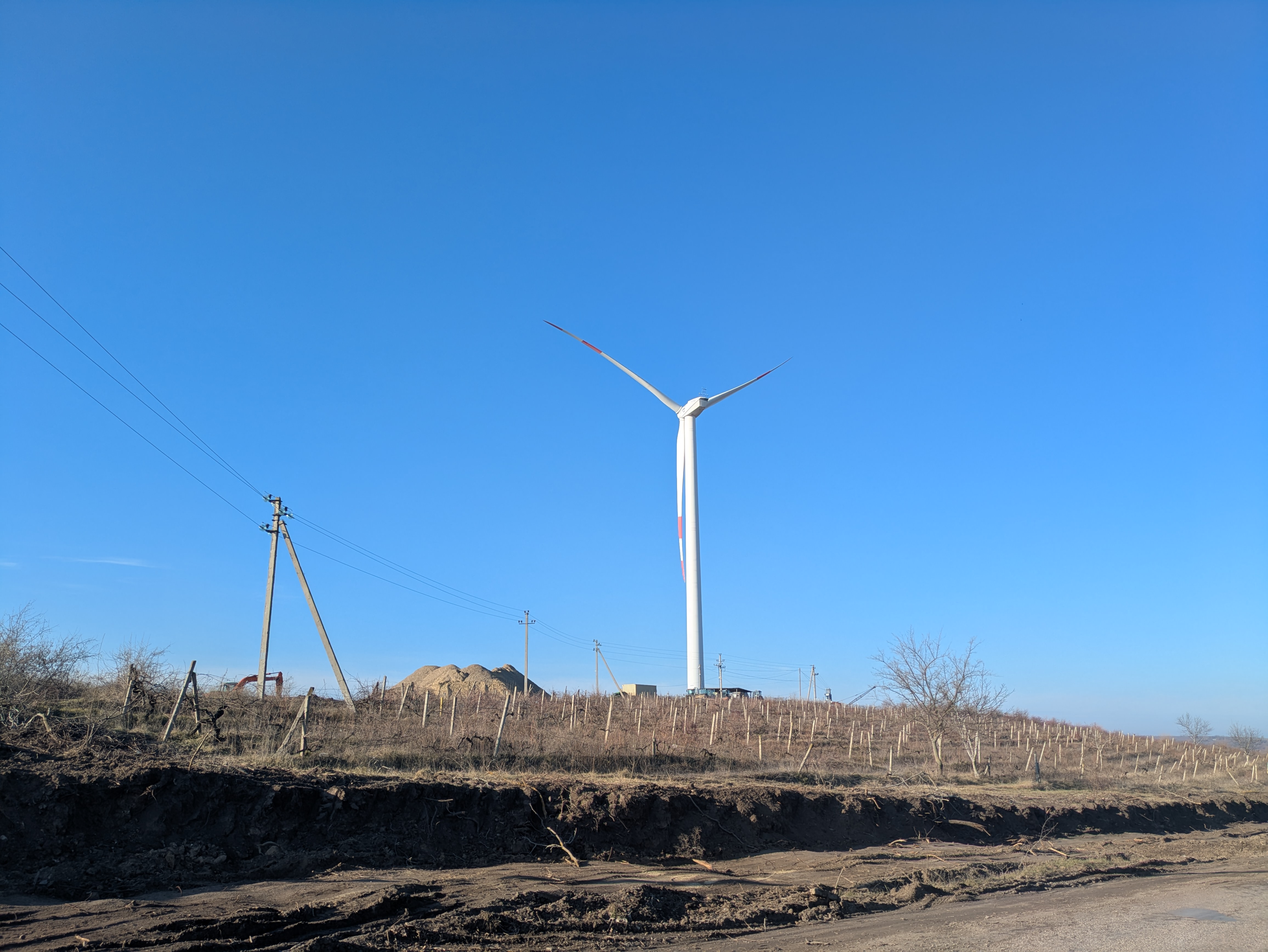 MD, Raionul Anenii Noi, Satul Teliţa Nouă, Eoliană pe drumul R59