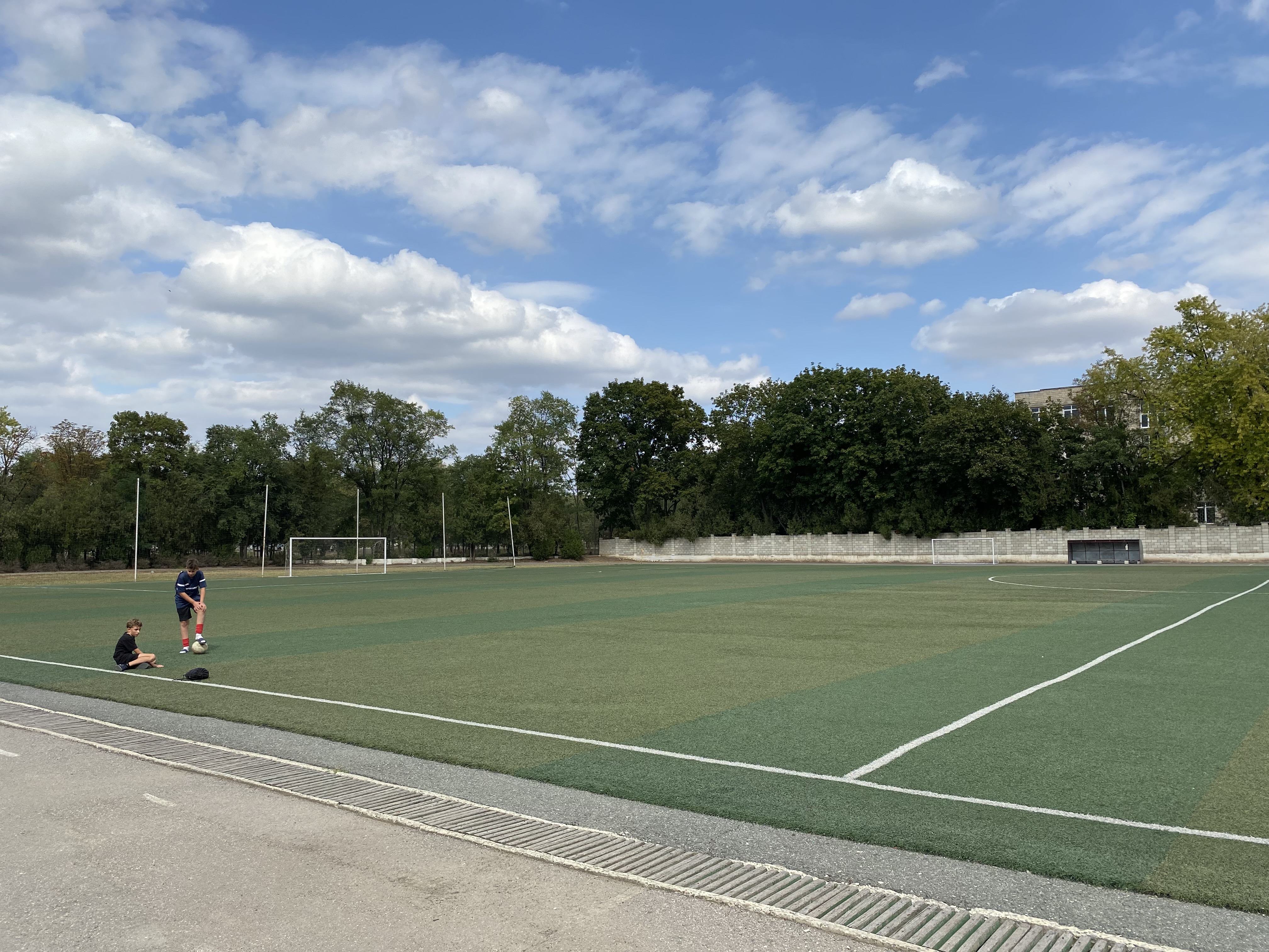 MD, Orasul Cahul, Teren de fotbal sintetic 