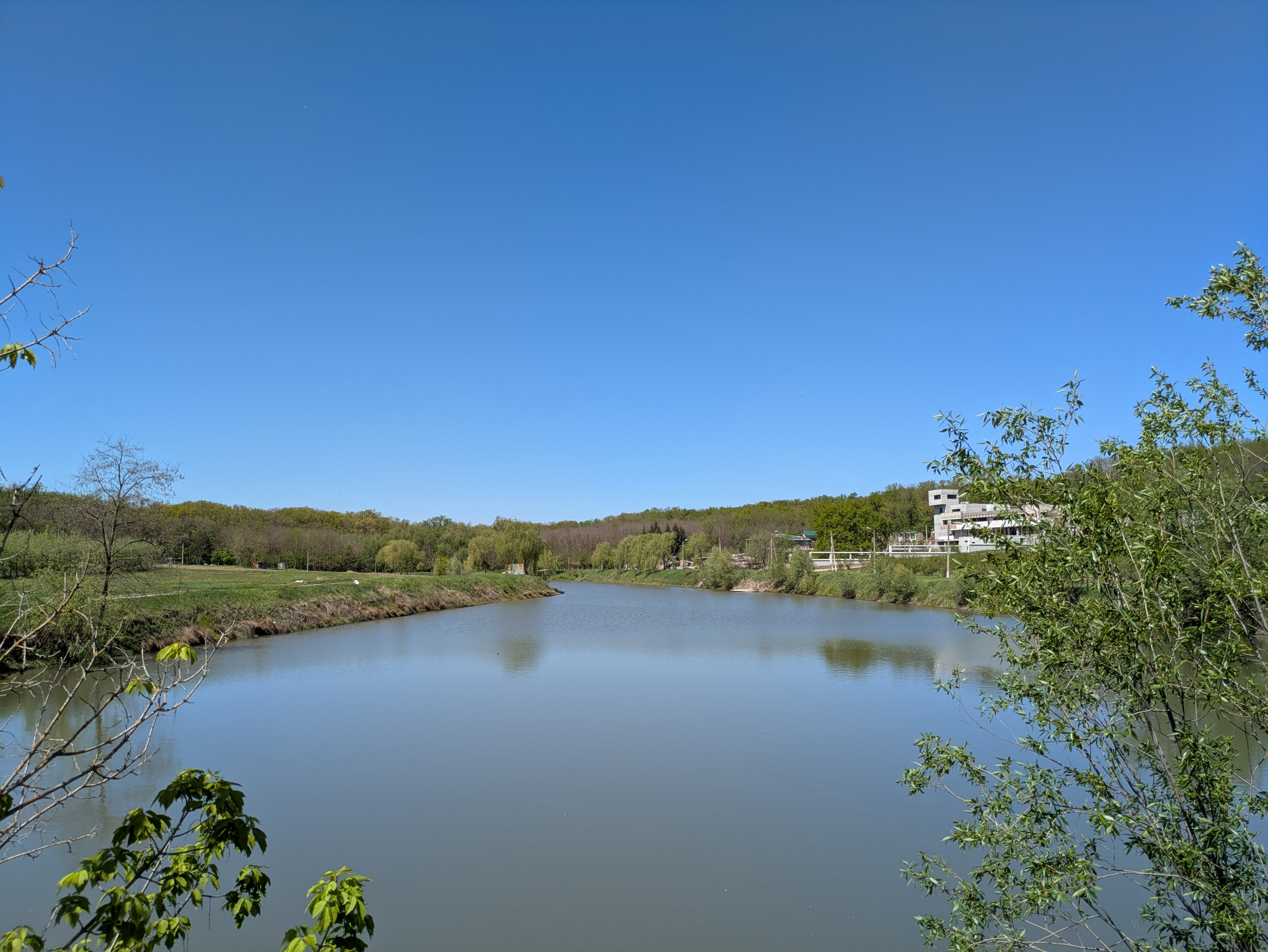 MD, Raionul Ialoveni, Satul Suruceni, Lac la Muzeul Sovietic 