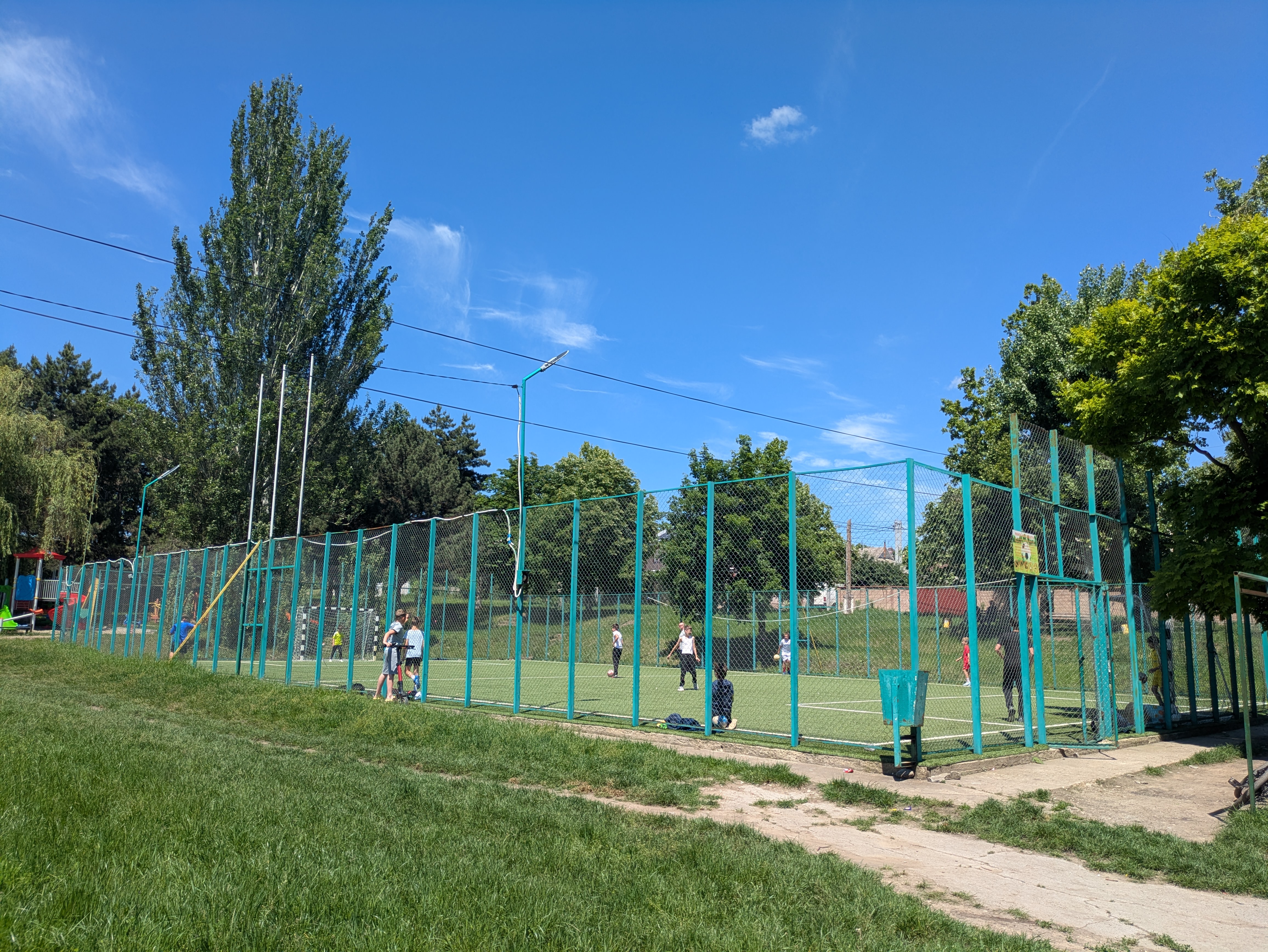 MD, Municipality Chisinau, Satul Truseni, Teren de fotbal cu iarba artificiala 