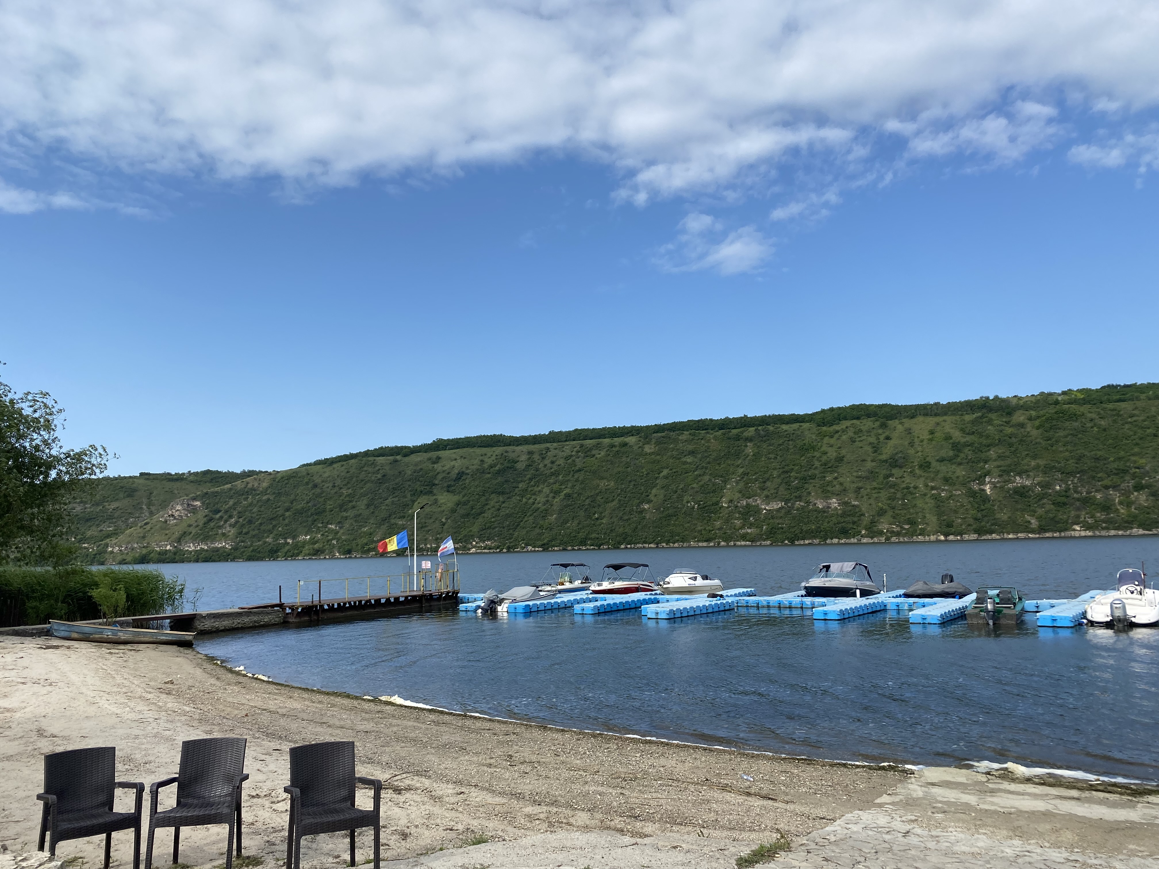 MD, Raionul Dubăsari, Satul Molovata, Vila Dorului - malul Nistrului