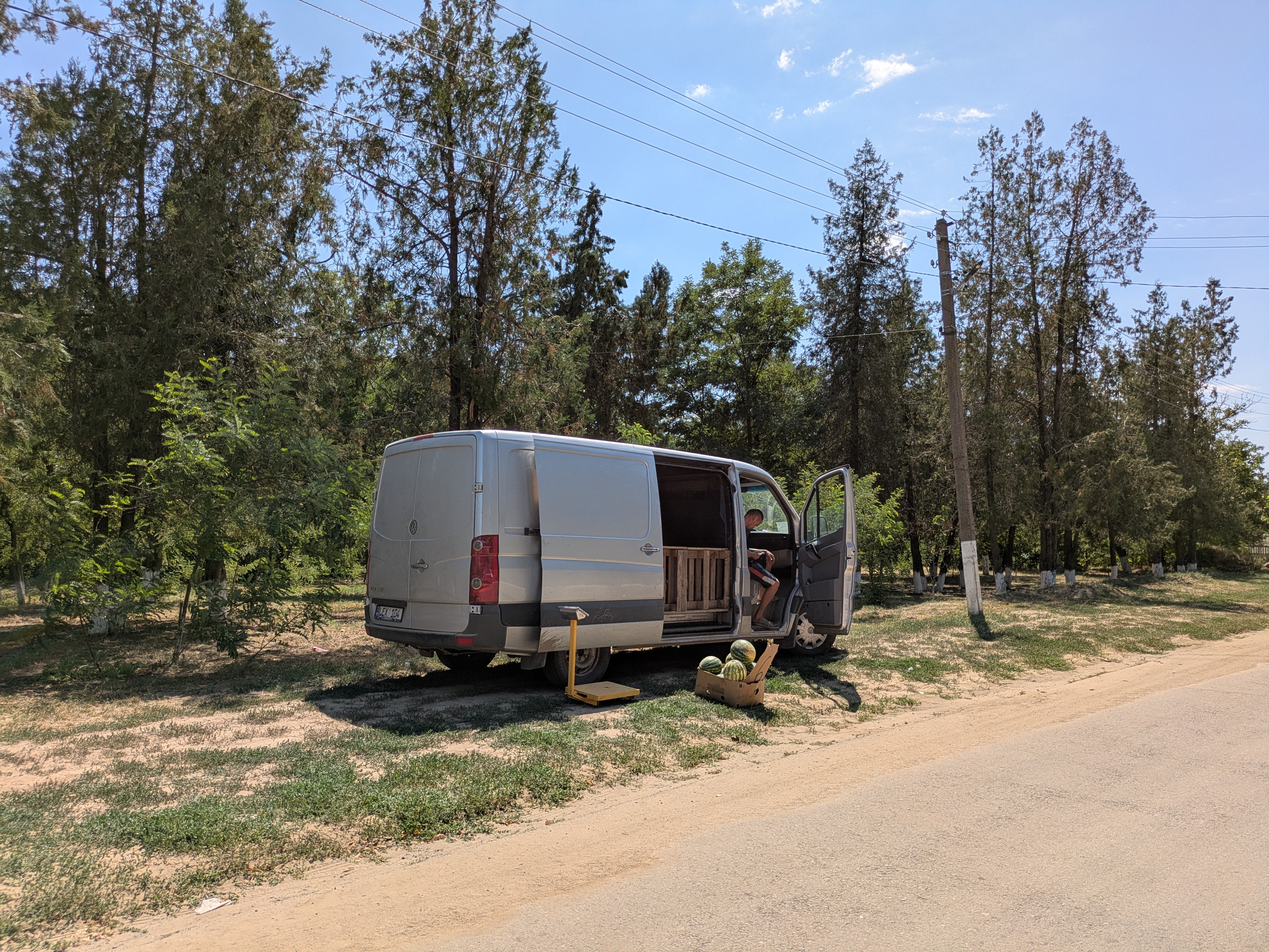 MD, Raionul Cahul, Satul Baurci-Moldoveni, Bus ambulat cu vanzare de harbuji