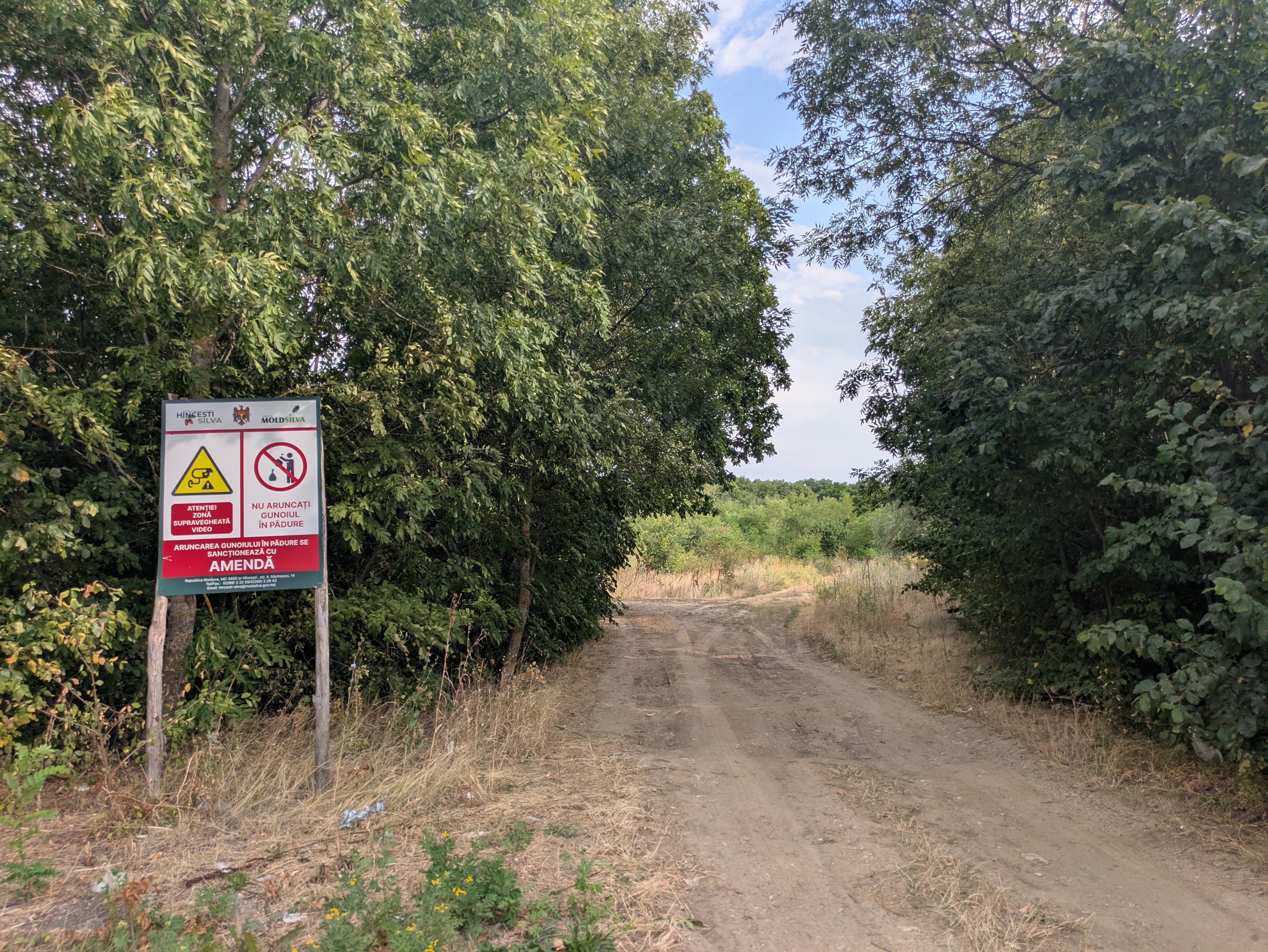 MD, Raionul Ialoveni, Satul Pojăreni, Avertizare de aruncare gunoi