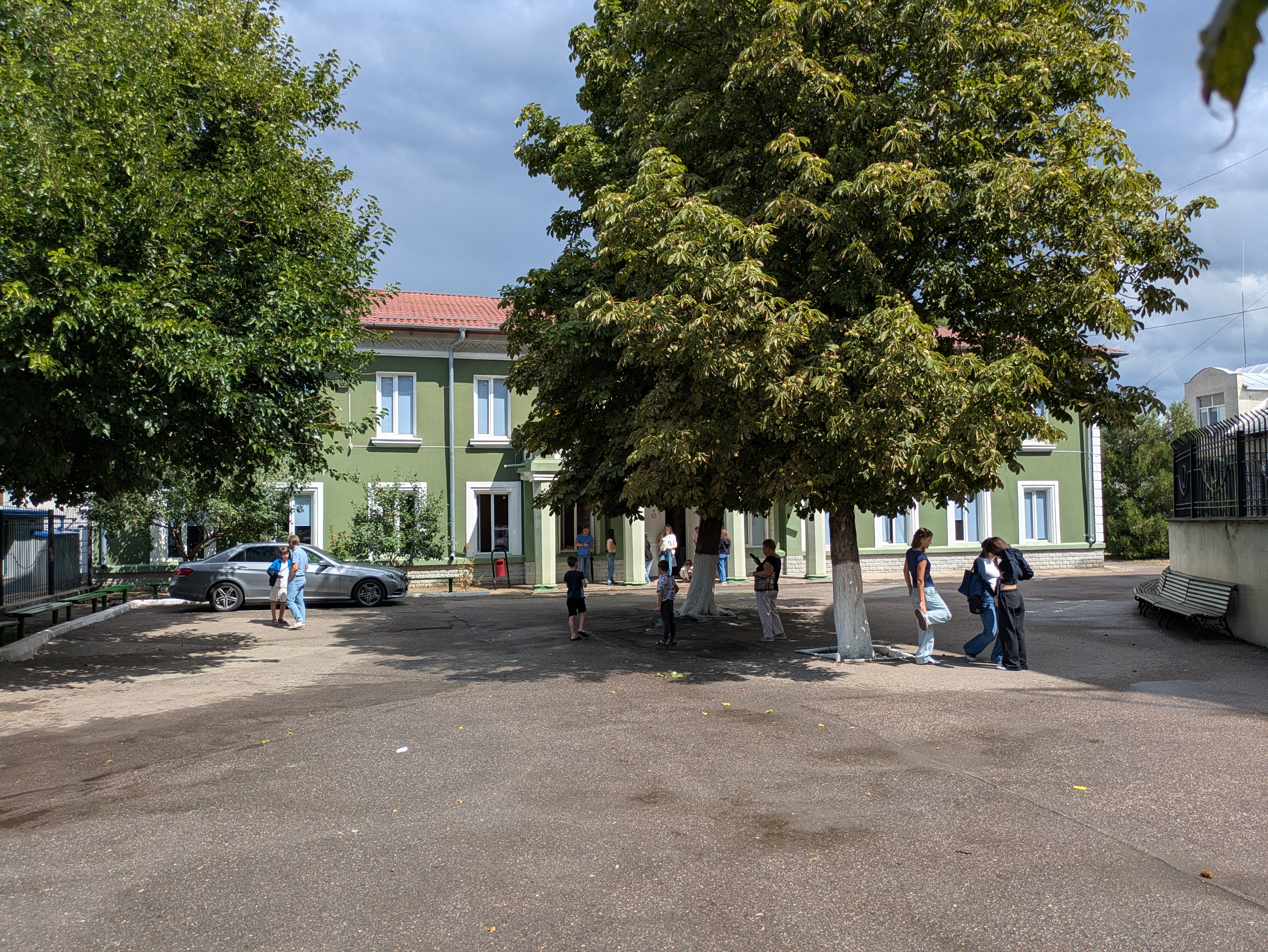 MD, Orasul Chisinau, Școala mică Mircea Eliade 