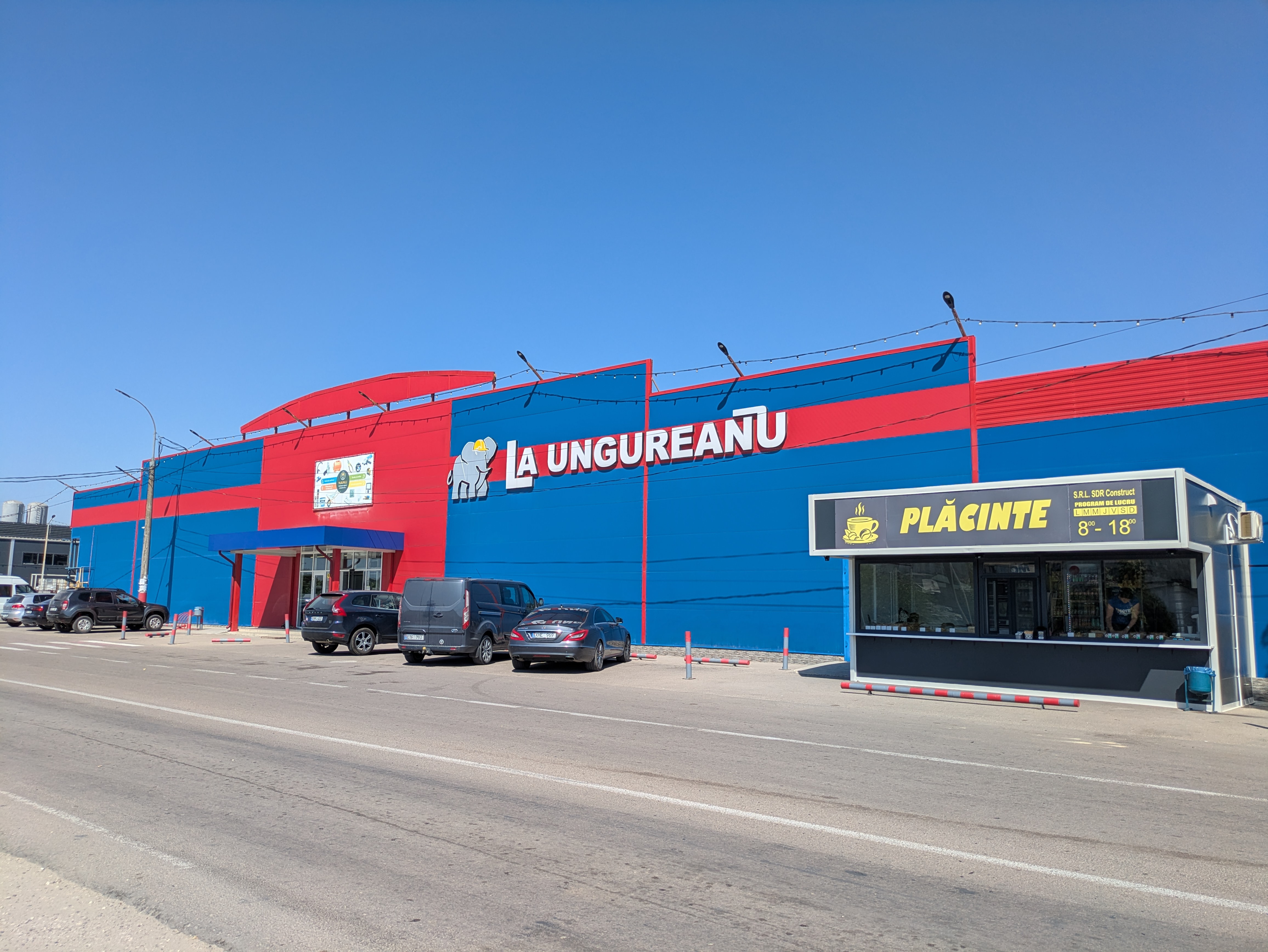 MD, Orasul Hînceşti, Market comercial Ungureanu