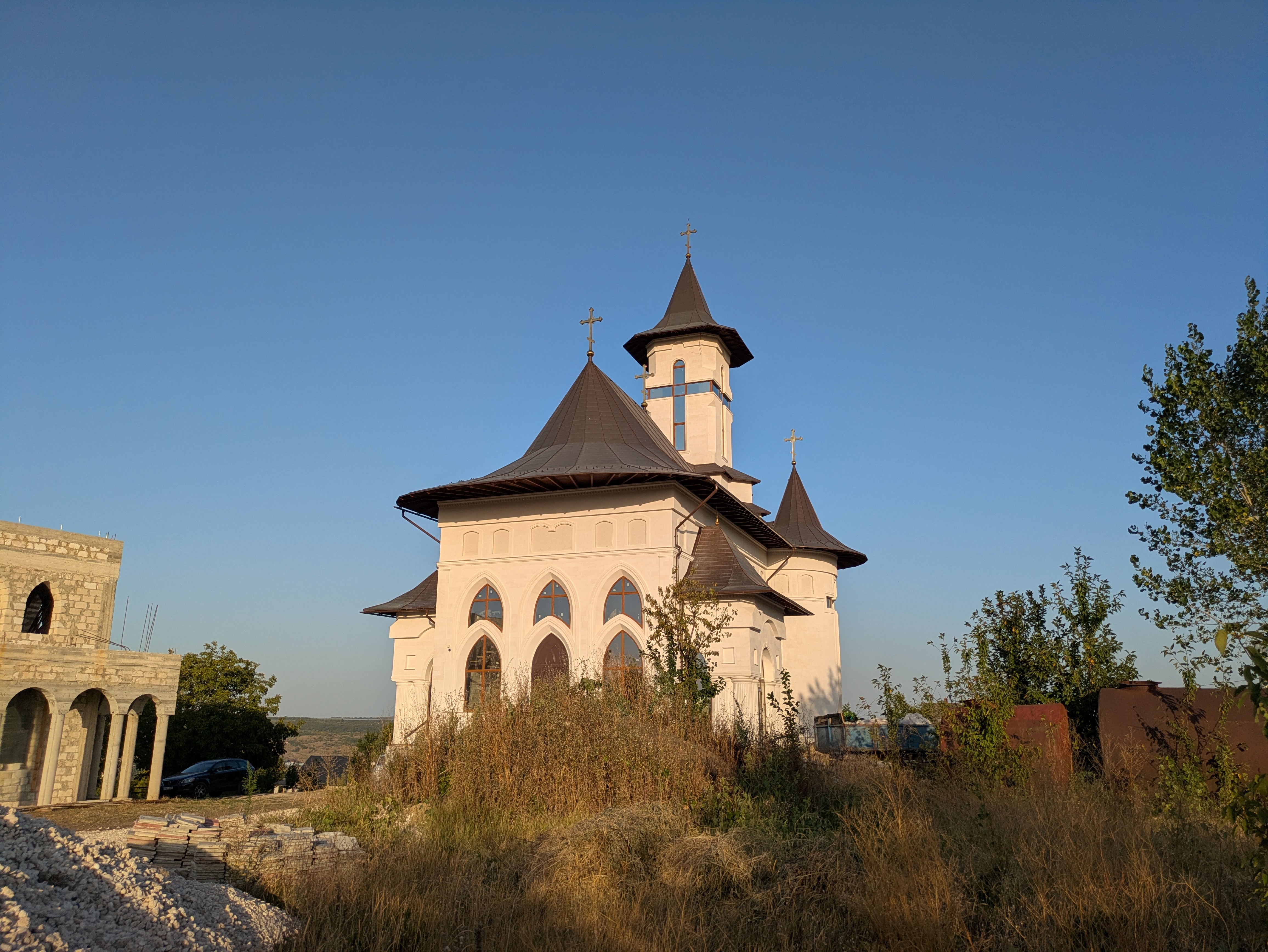 MD, Raionul Ialoveni, Satul Costeşti, Biserica noua la Costesti