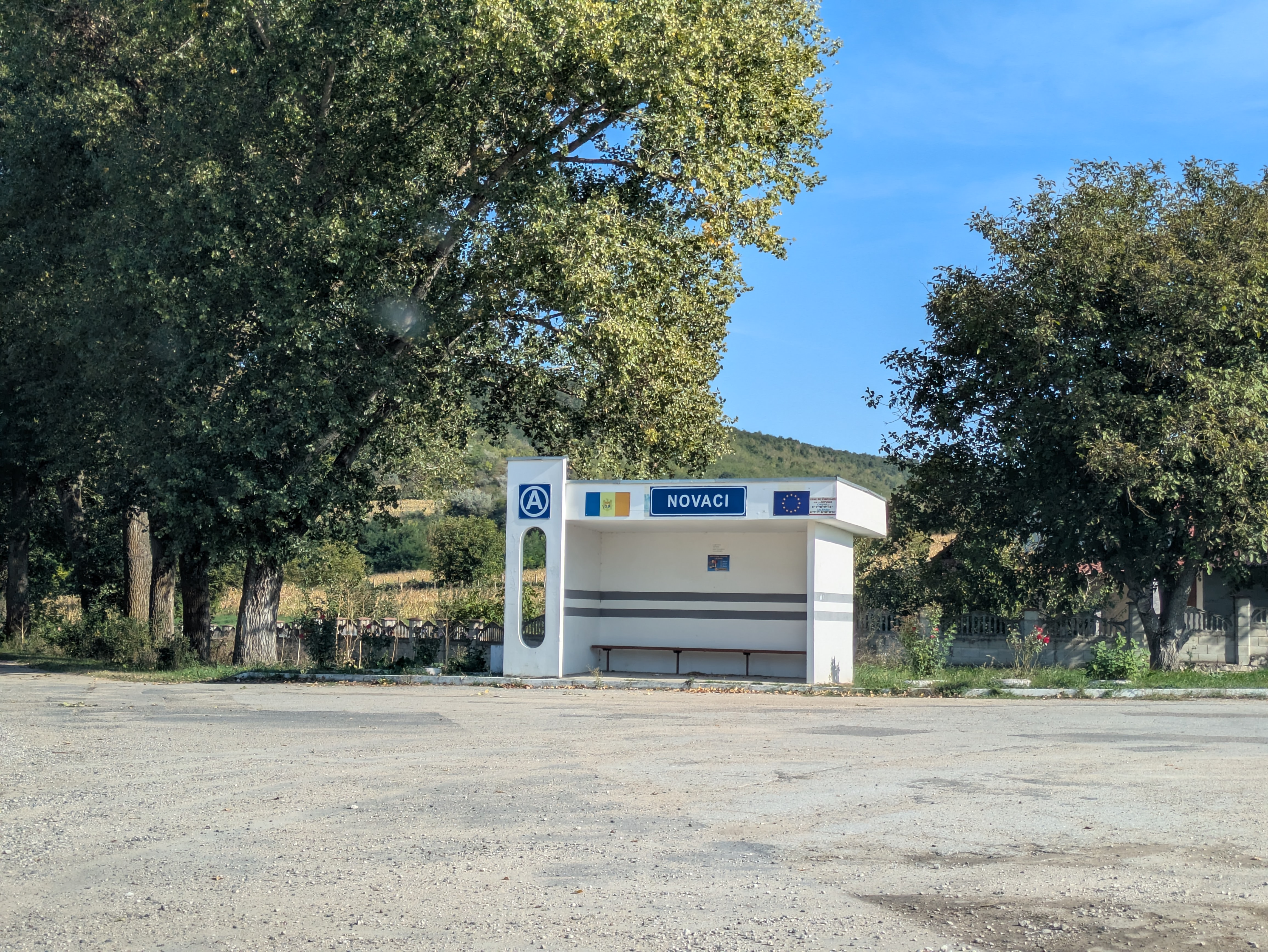 MD, District Calarasi, Satul Novaci, Statia auto la Novaci