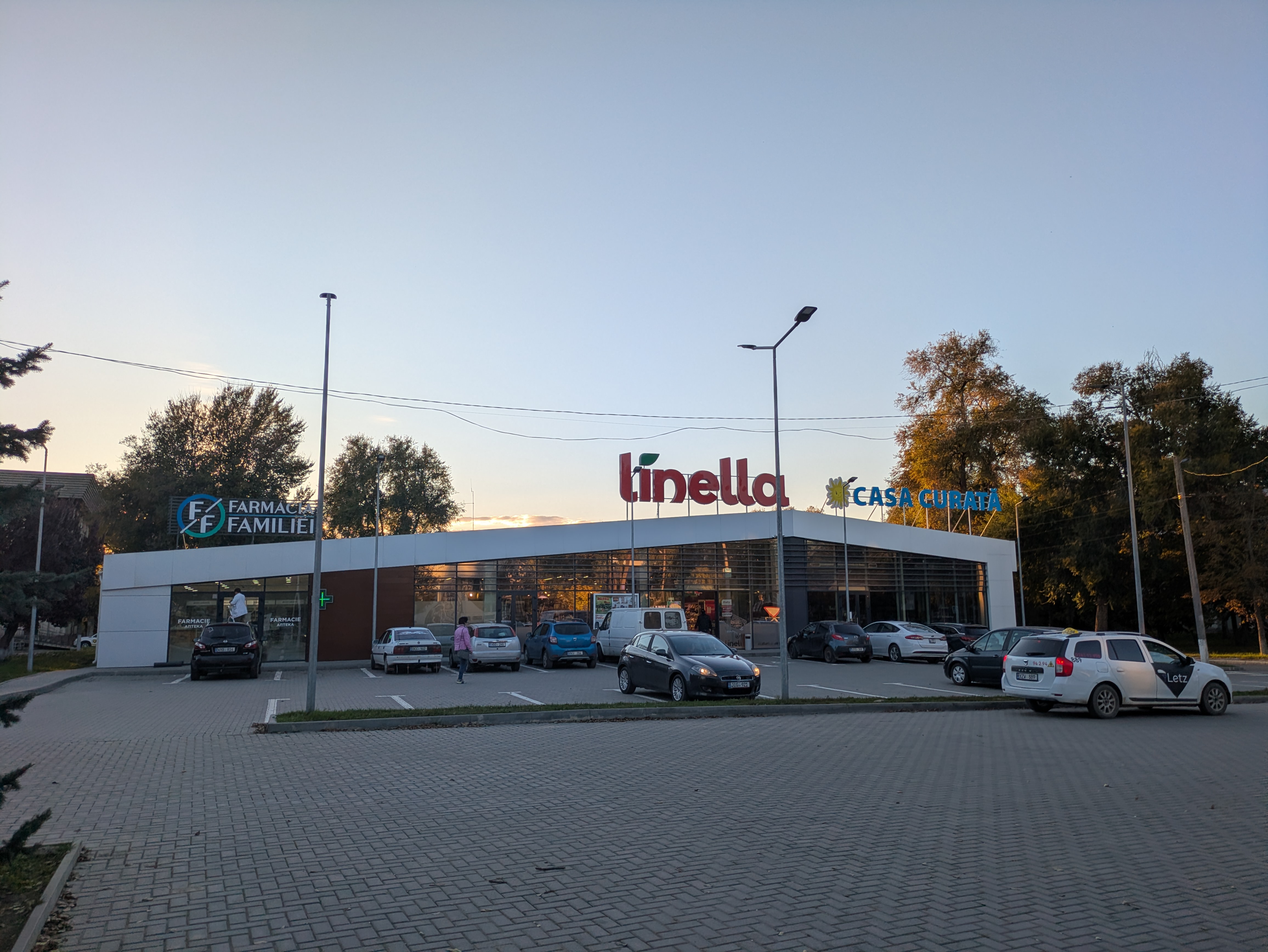 MD, Orasul Leova, Magazin Linella 