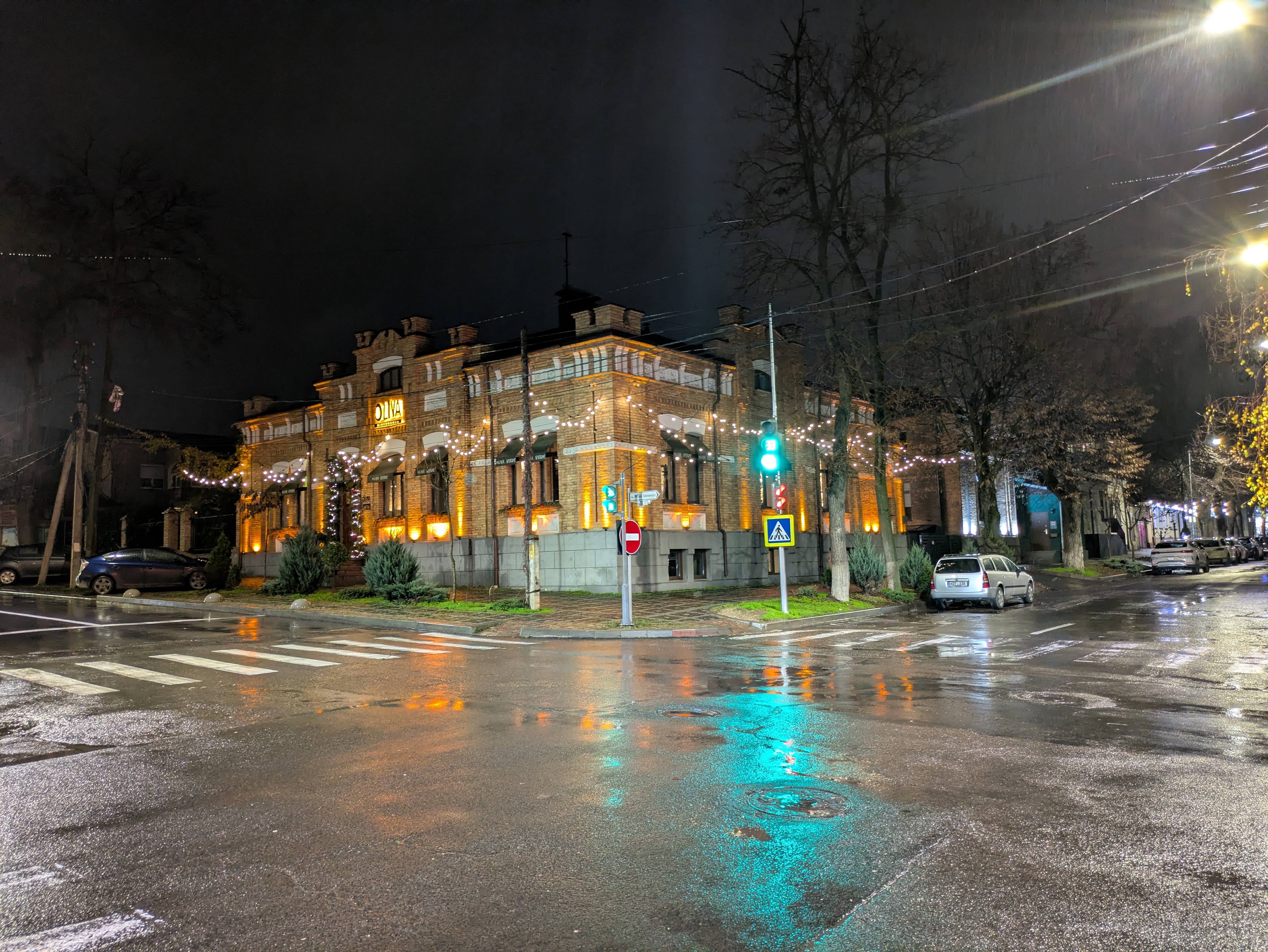 MD, Orasul Chişinău, Oliva Restaurant Eminescu 