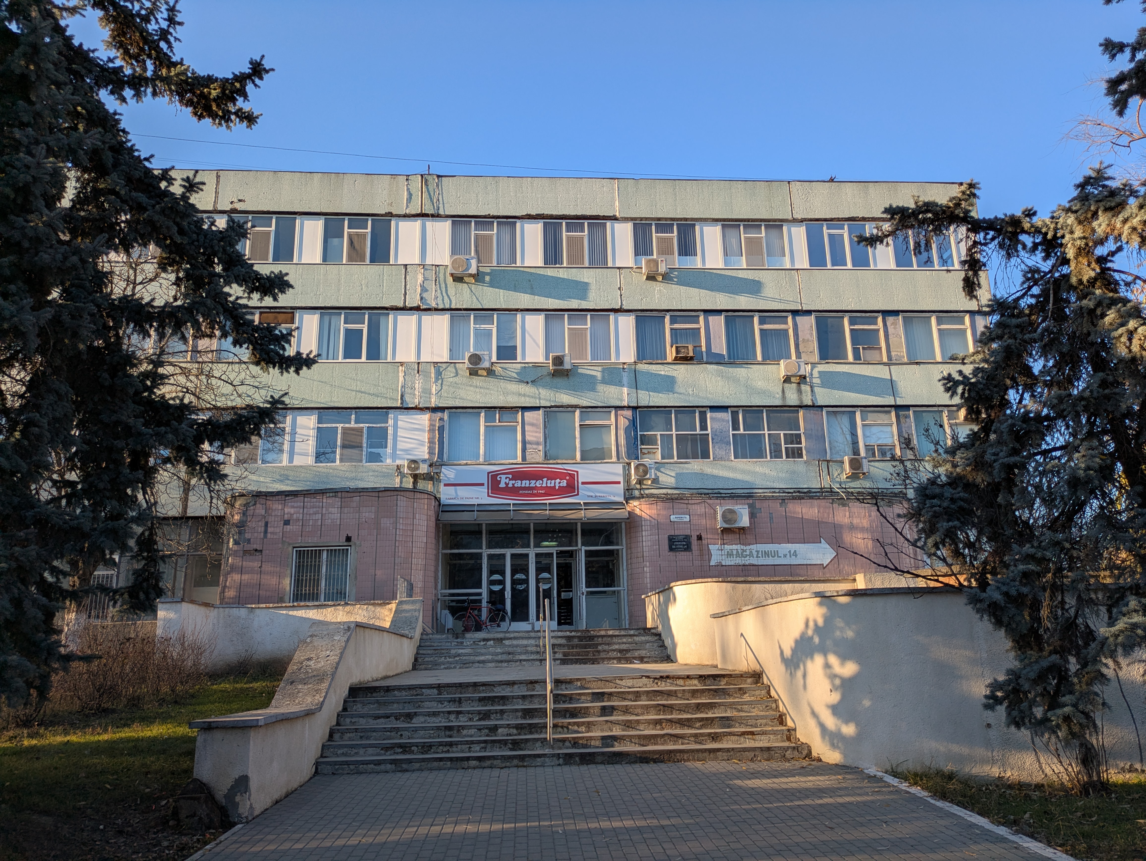 MD, Orasul Chişinău, Franzeluța, Fabrica de Pâine, Strada Burebista 